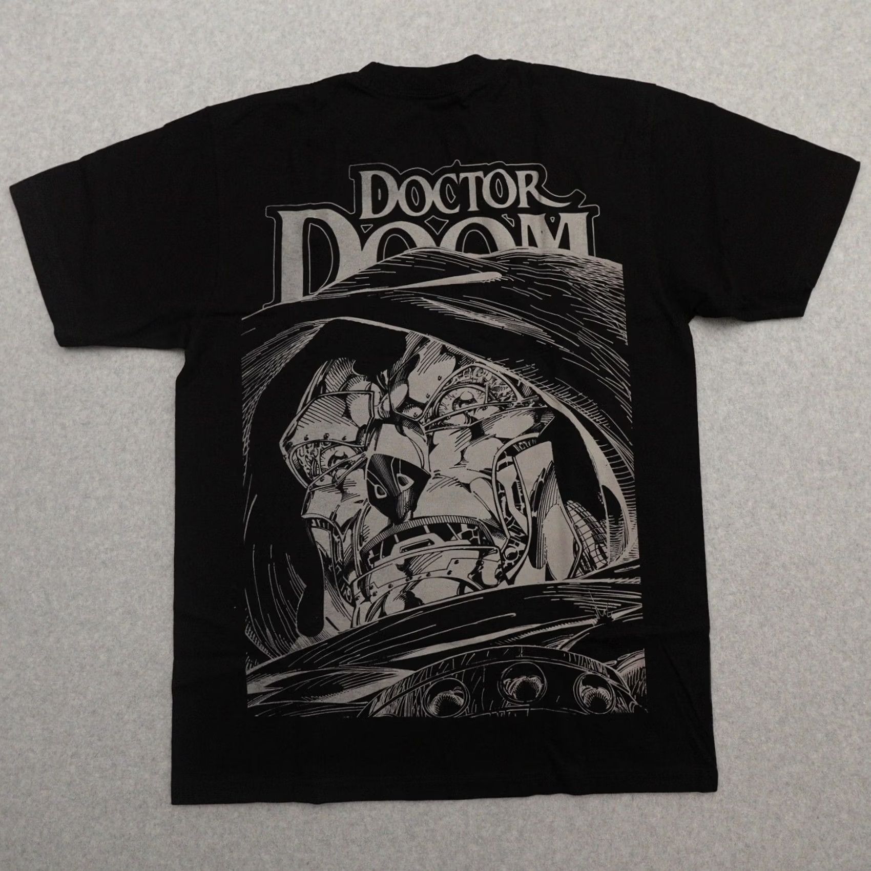 Vintage MASK AND DISGUISE T-Shirt Mens Large (23X30) Doom Jumbo Print Black Gray Short Sleeve Shirt Regular Fit Size US L / EU 52-54 / 3 - 3 Thumbnail