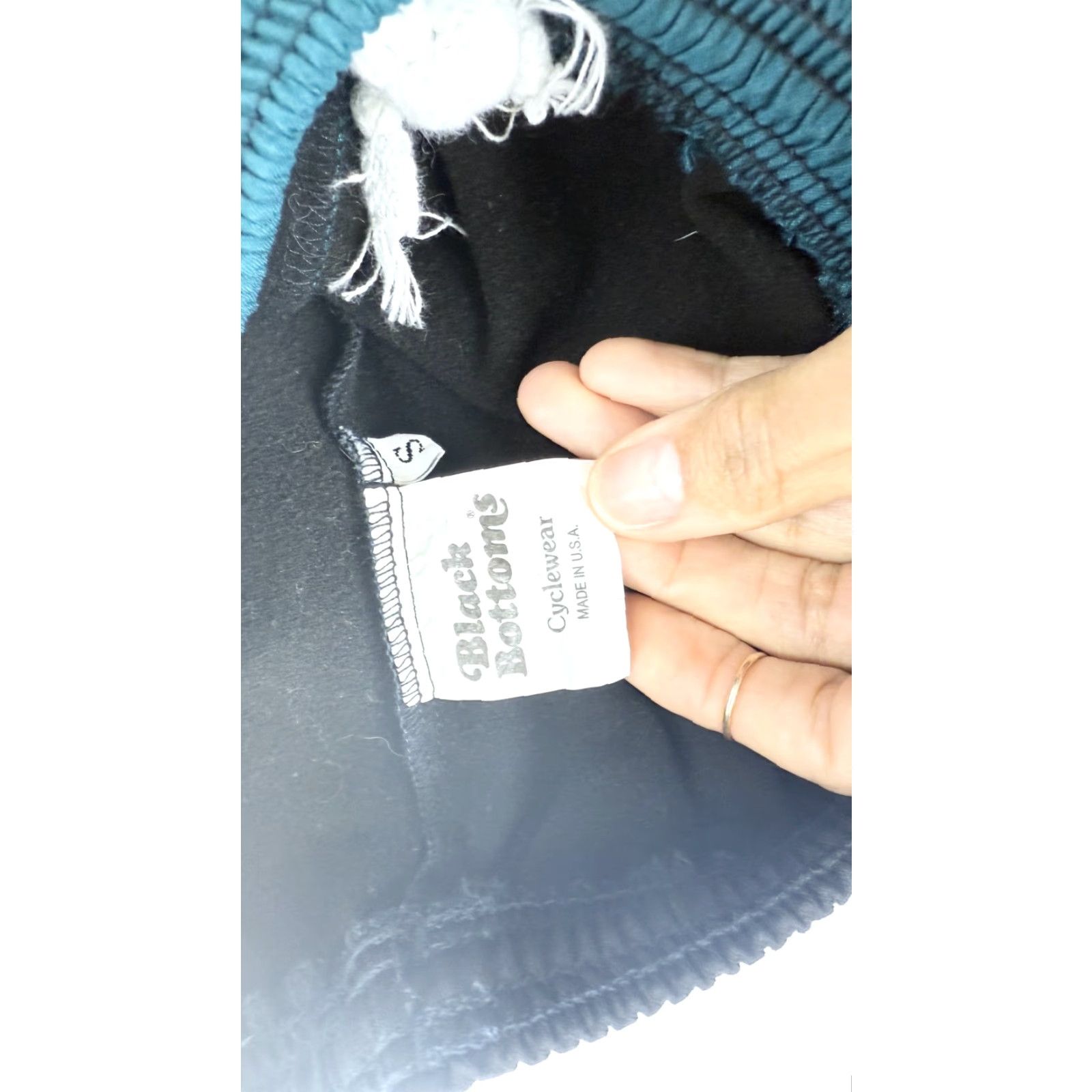 Vintage VINTAGE Black Bottoms Men’s Sweatpants Small Fleece Joggers 90s Retro Sports Size US 29 - 5 Thumbnail