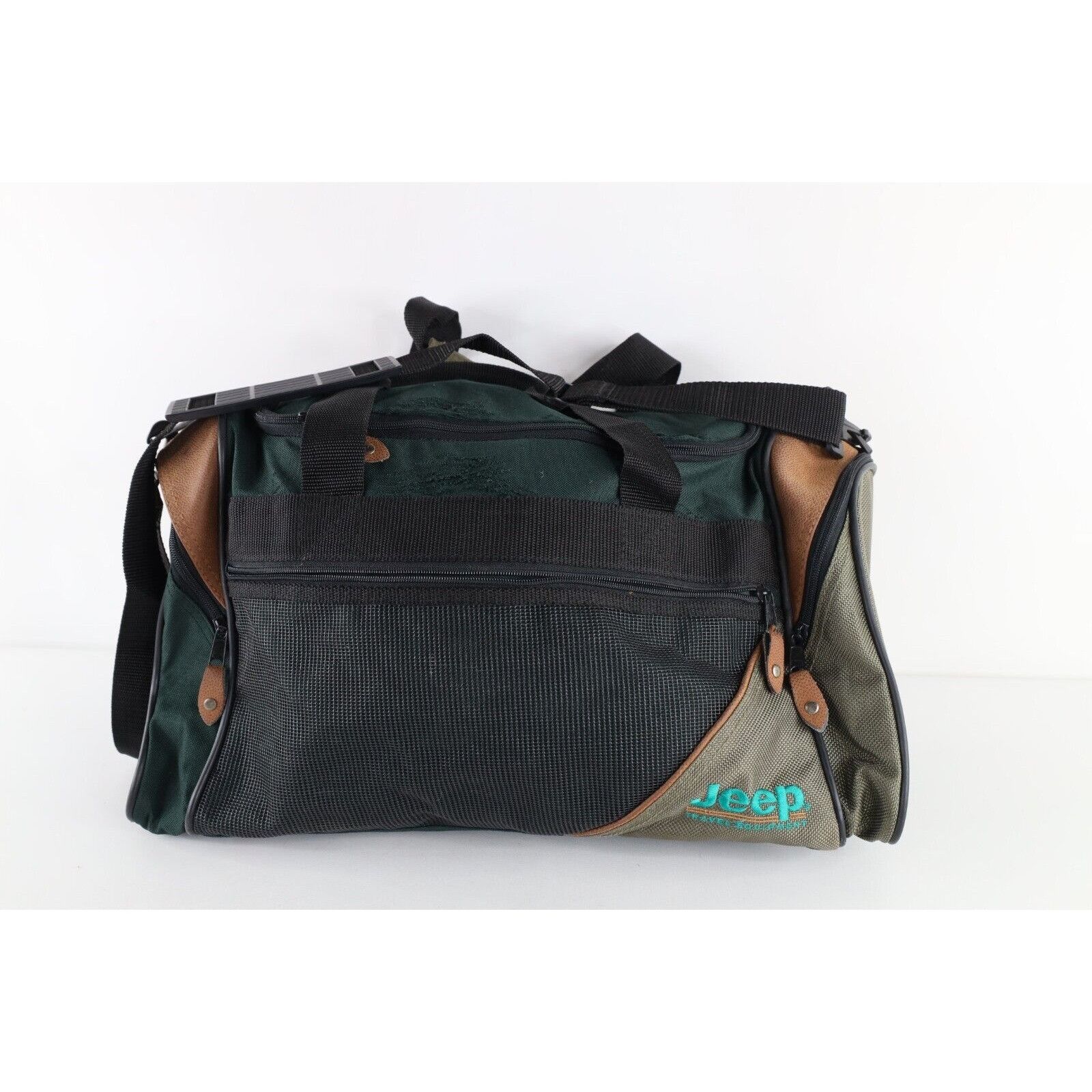 Jeep × Vintage Vintage 90s Y2K Jeep Motors Travel Equipment Duffel Bag Size ONE SIZE - 1 Thumbnail