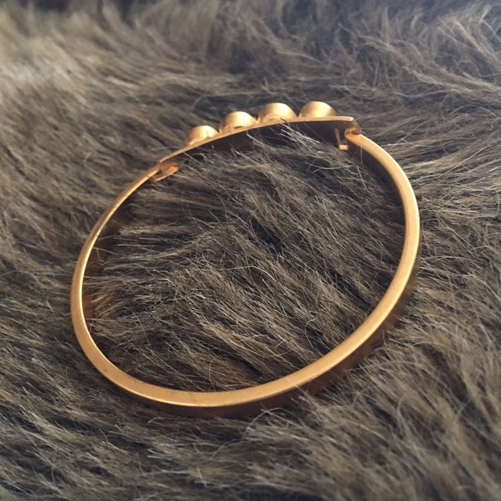 Vintage Vintage matte gold tone clear crystal bracelet Size ONE SIZE - 7 Thumbnail