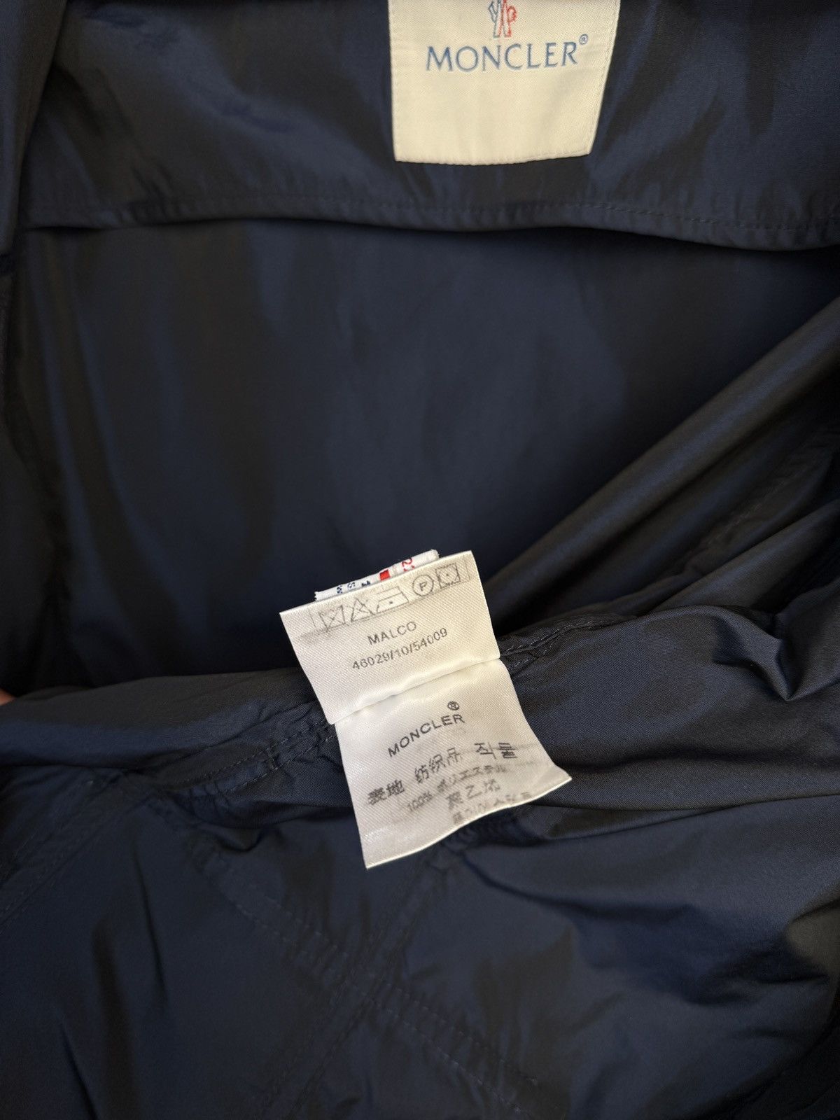 Moncler VINTAGE MONCLER NYLON JACKET Size M / US 6-8 / IT 42-44 - 17 Thumbnail
