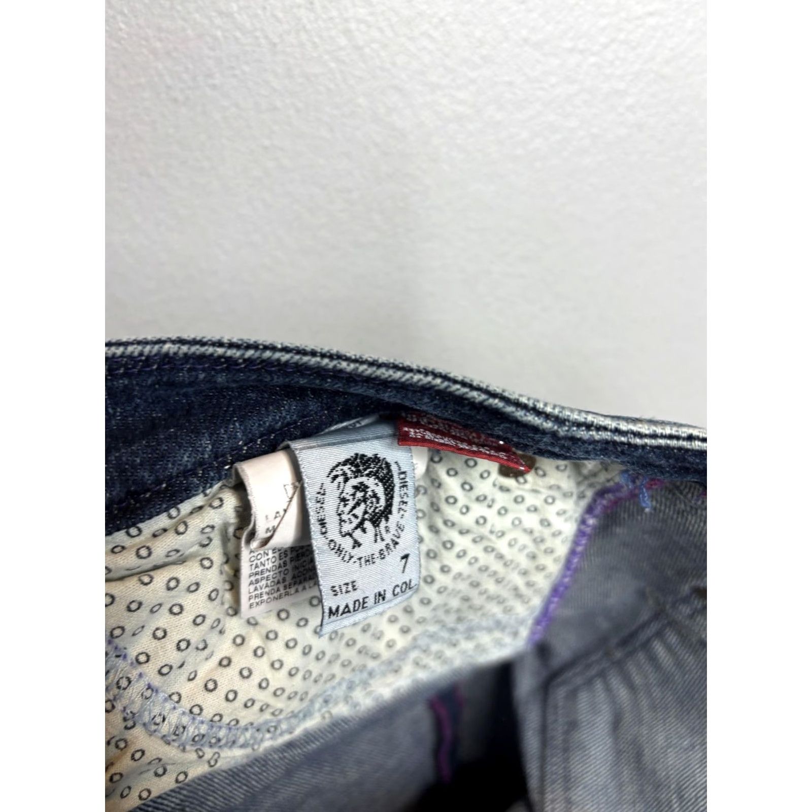 Diesel Diesel Jeans Juniors 7 Blue Medium Wash Low Rise Straight Studded Pockets Denim Jeans Size 28" / US 6 / IT 42 - 6 Thumbnail
