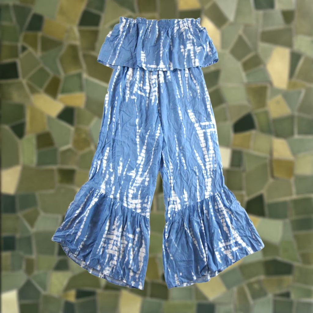 Vintage Japna Blue White Tie Dye 100% Rayon Strapless Wide Leg Romper Jumpsuit L Blue Tie Dye Rayon Strapless Wide-Leg Jumpsuit Womens Size 36" / US 14 / IT 50 - 1 Thumbnail