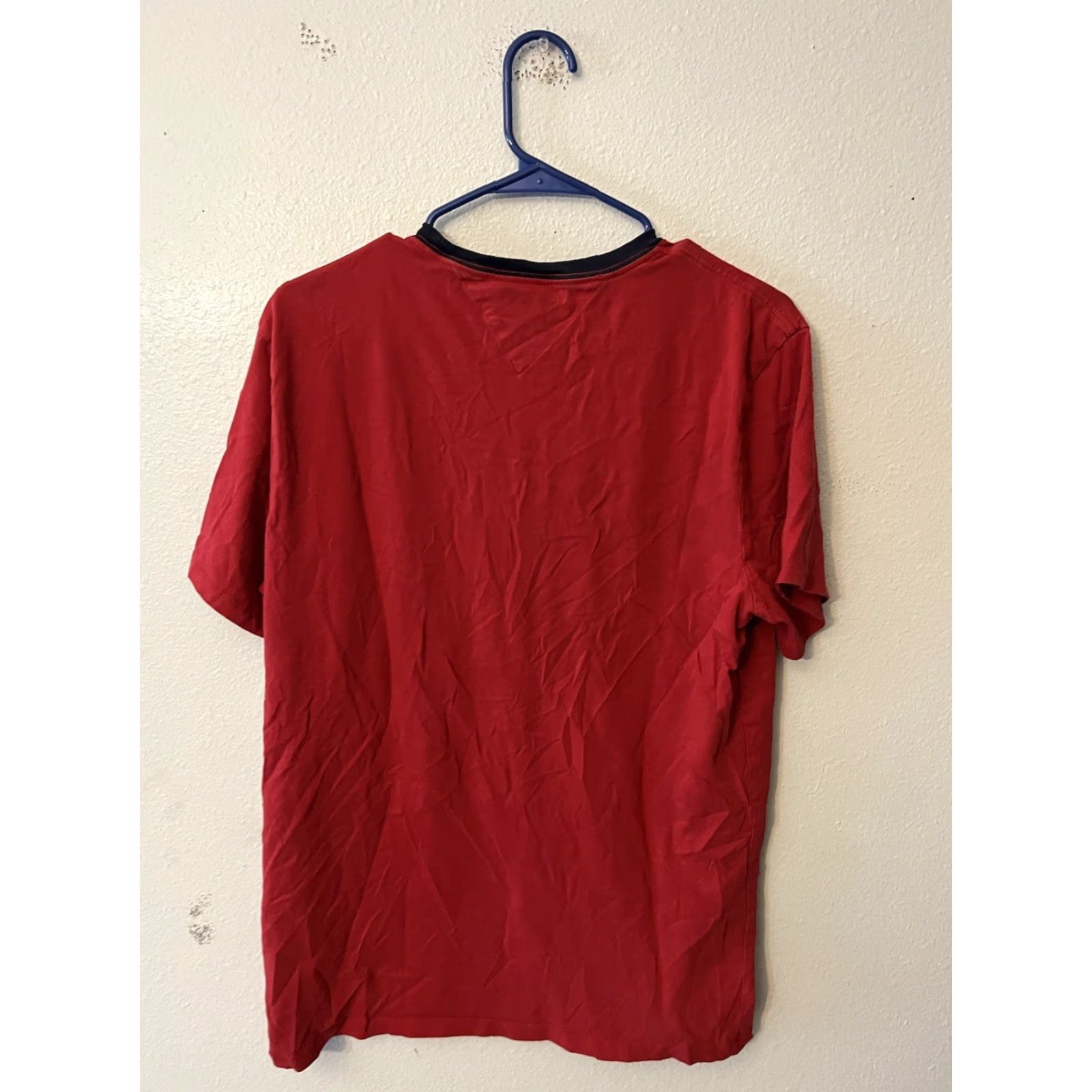 Tommy Hilfiger Tommy Hilfiger Mens T-Shirt Short Sleeve Crew Neck Red Graphic Size S Size US S / EU 44-46 / 1 - 3 Thumbnail