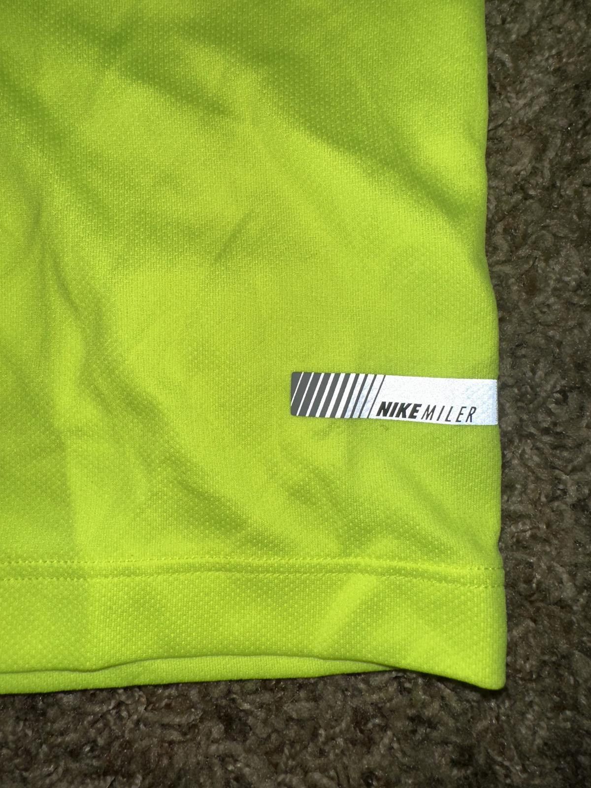 Nike Nike Men’s Miler UV 40 Running Training Dri-Fit Volt T-Shirt Size US S / EU 44-46 / 1 - 8 Thumbnail