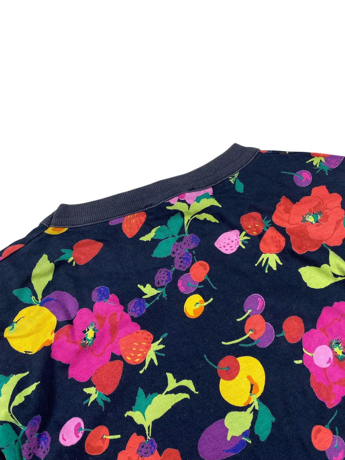 Gucci Vintage Gucci Flower Tee Size US M / EU 48-50 / 2 - 15 Thumbnail
