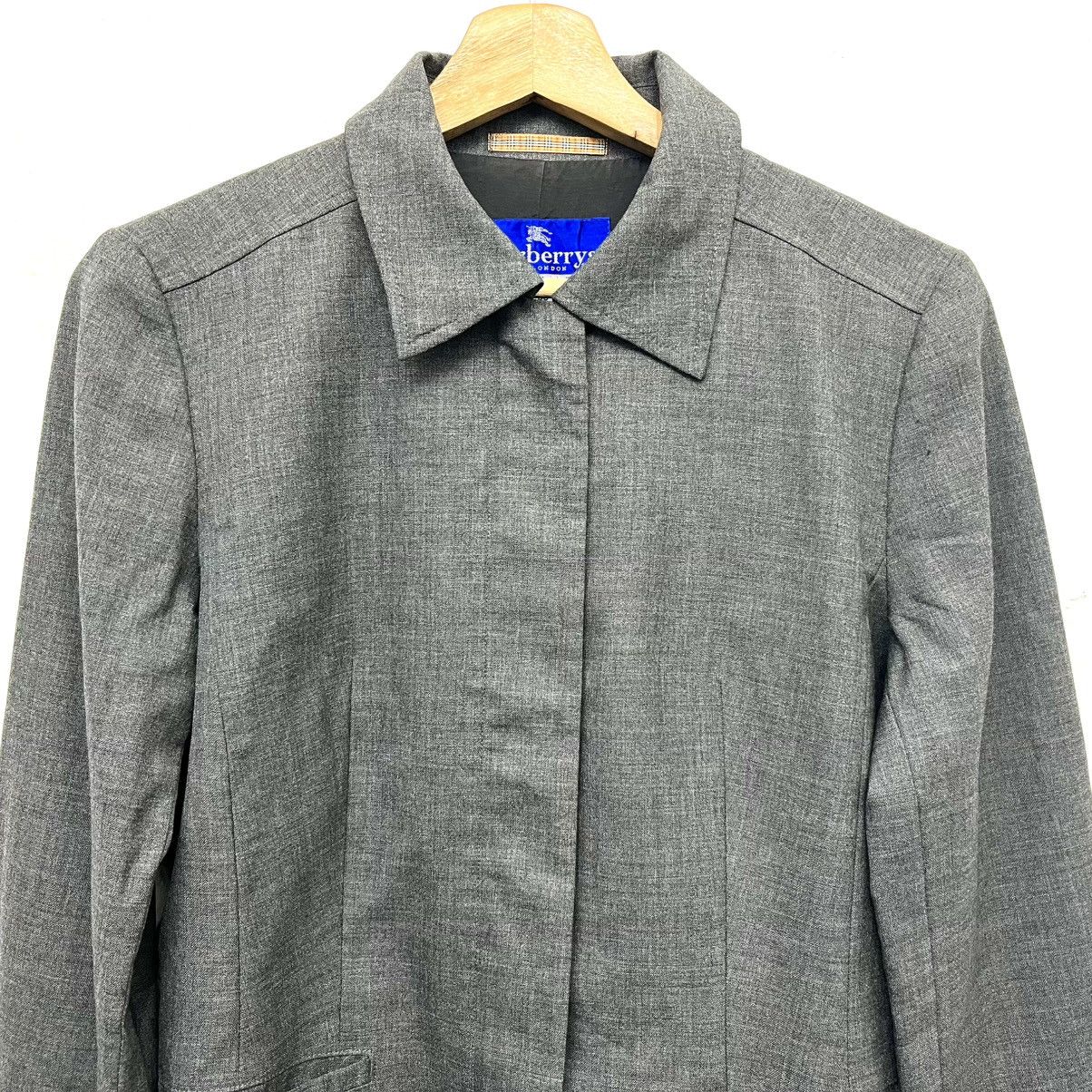 Burberry Burberrys Blue Label Jacket Size S / US 4 / IT 40 - 4 Thumbnail