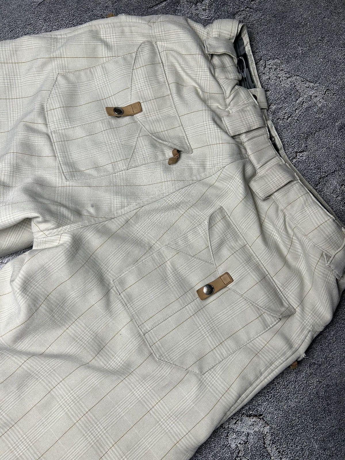 Oakley × Vintage Vintage Oakley Sky Pants Multi Pocket Size 34 Y2K Size US 34 / EU 50 - 16 Thumbnail