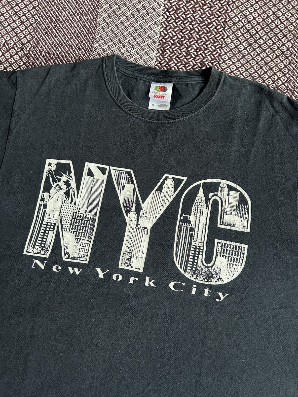 Fruit Of The Loom Vintage FOTL NYC Streetwear T-shirt Men’s Size M 90s Rare Size US M / EU 48-50 / 2 - 3 Thumbnail