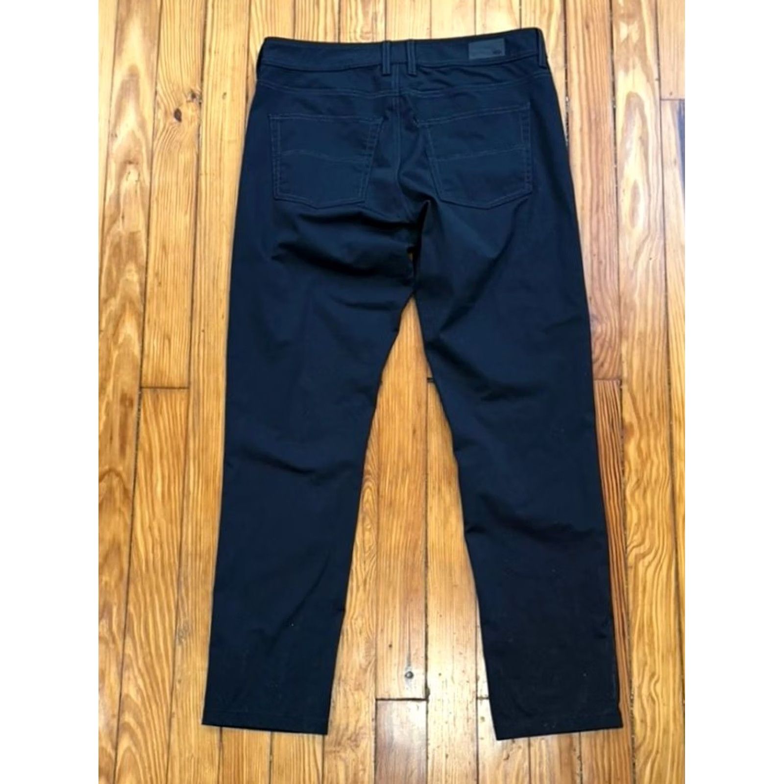 Rhone Rhone Slim Chino Pants Men 31x30 Gray Slim Tapered 5 Pocket Commuter Easy Care Breathable Anti-Odor Men’s Size US 31 - 2 Thumbnail