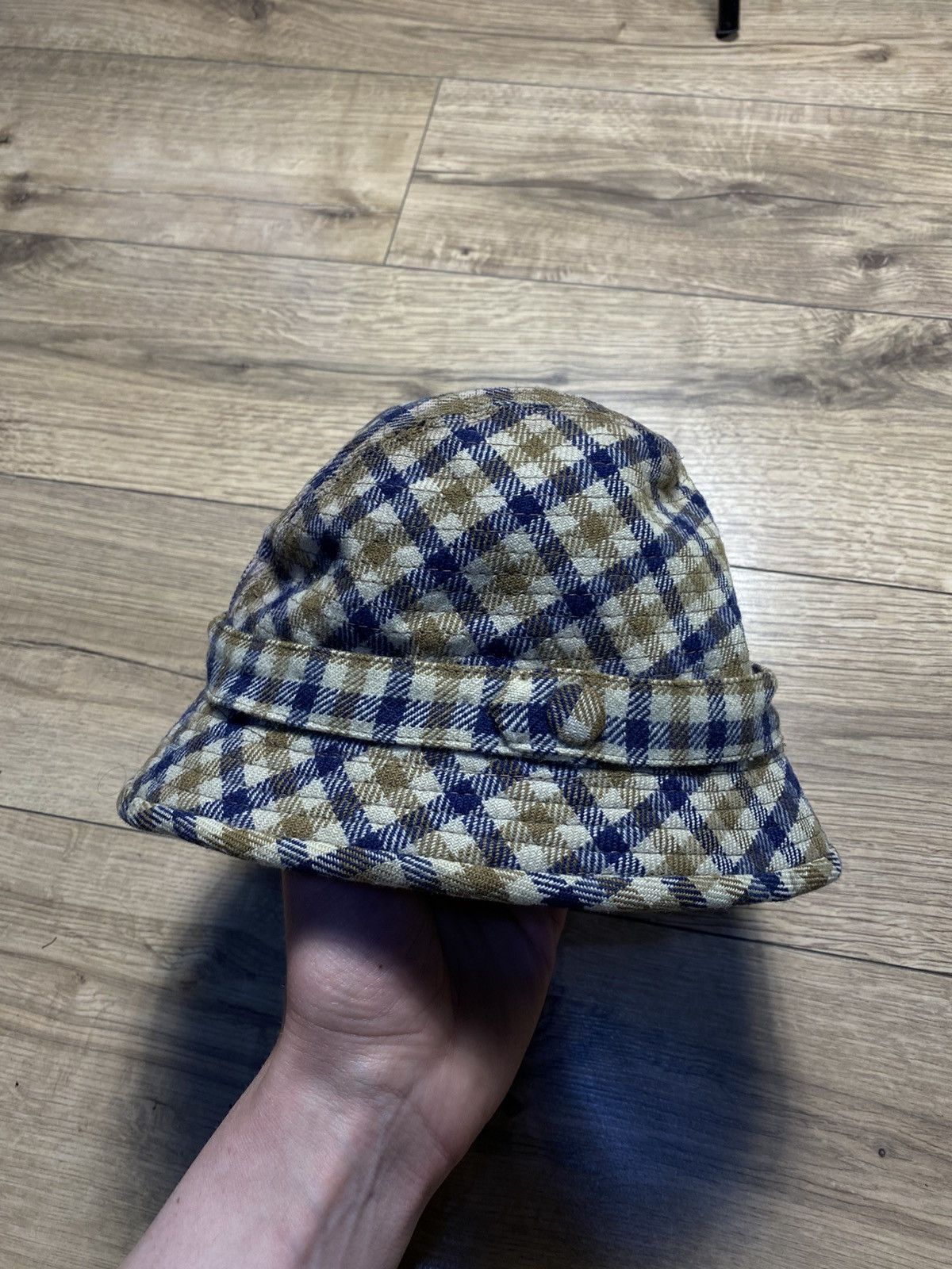 Aquascutum Aquascutum 100% wool checkered blue and tan bucket hat sz 7 Size ONE SIZE - 1 Thumbnail