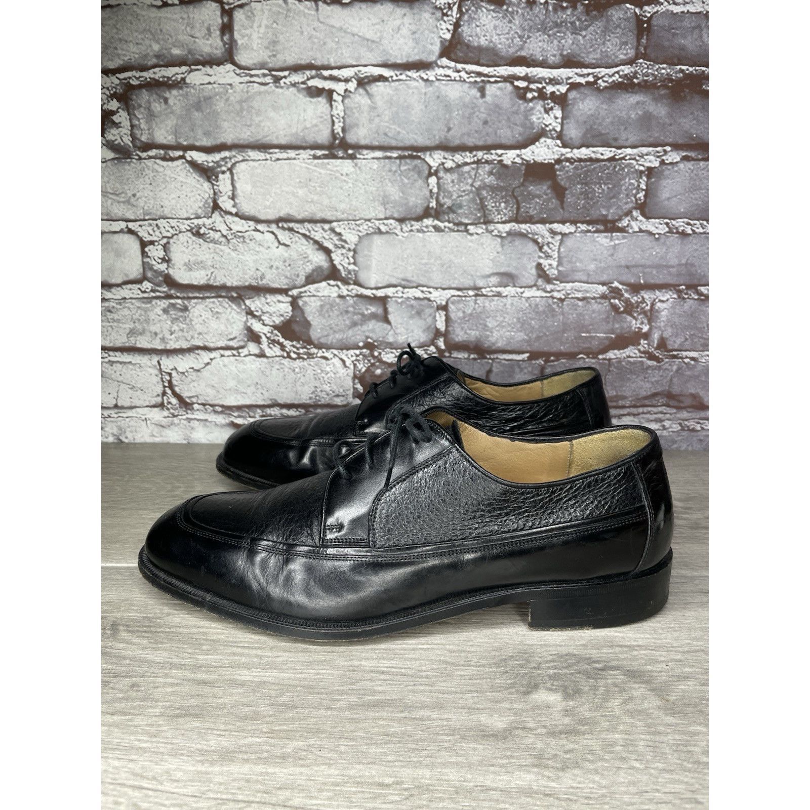 Johnston & Murphy Johnston & Murphy Black Leather Square Toe Italy Dress Shoe Size US 10 / EU 43 - 19 Thumbnail