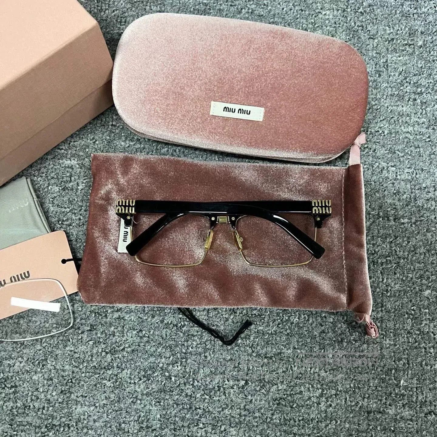 Miu Miu Miu Miu 2024 Flat Glasses Frame. Size ONE SIZE - 1 Thumbnail
