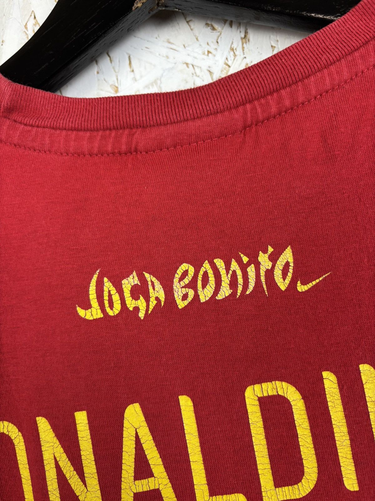 Nike Vintage Nike Barca Paris 2006 Ronaldinho #10 T-Shirt Red S Size US S / EU 44-46 / 1 - 7 Thumbnail