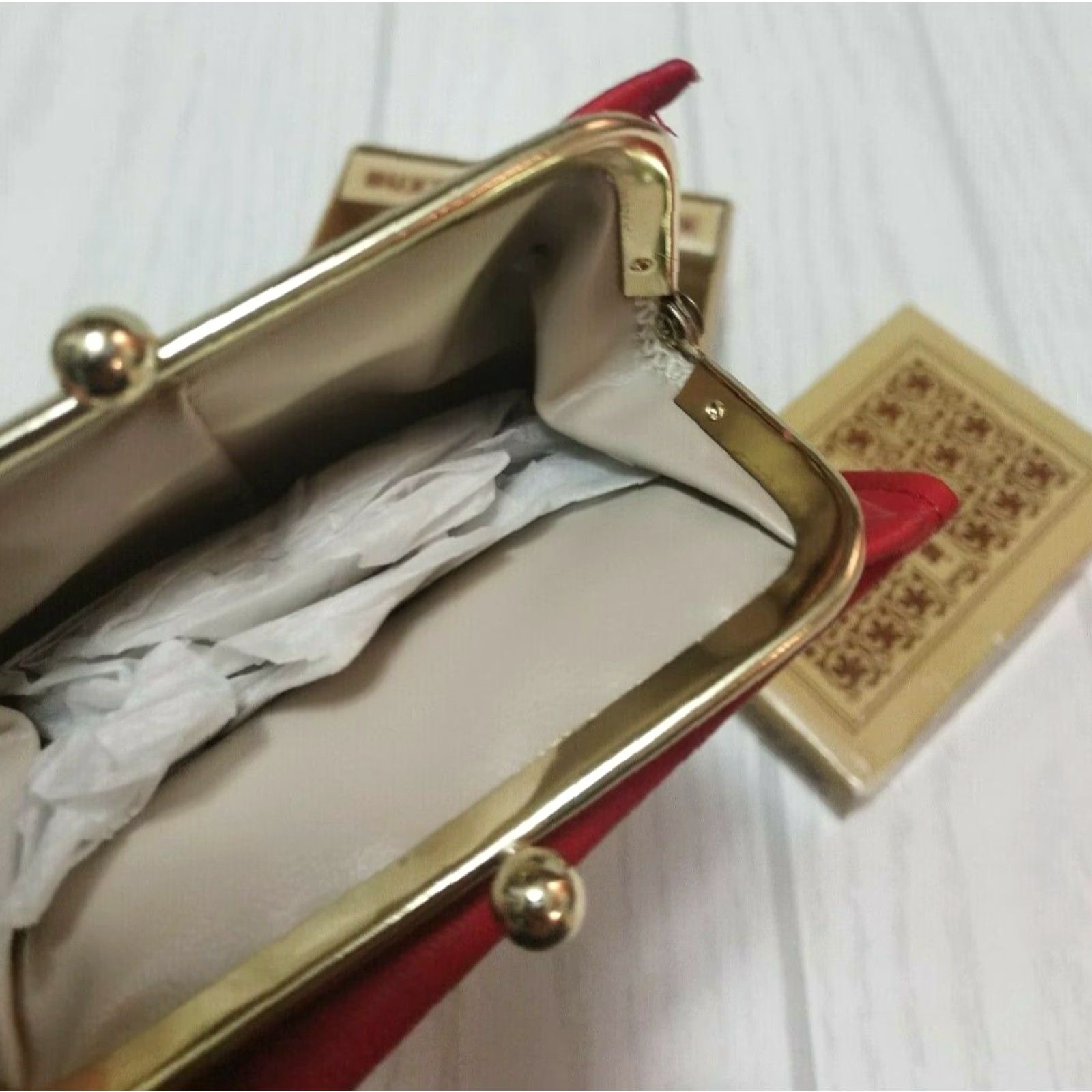 Vintage VINTAGE Buxton Wallet Trifold Card Wallet Red in the Box New Ladies Unisex Size ONE SIZE - 6 Thumbnail