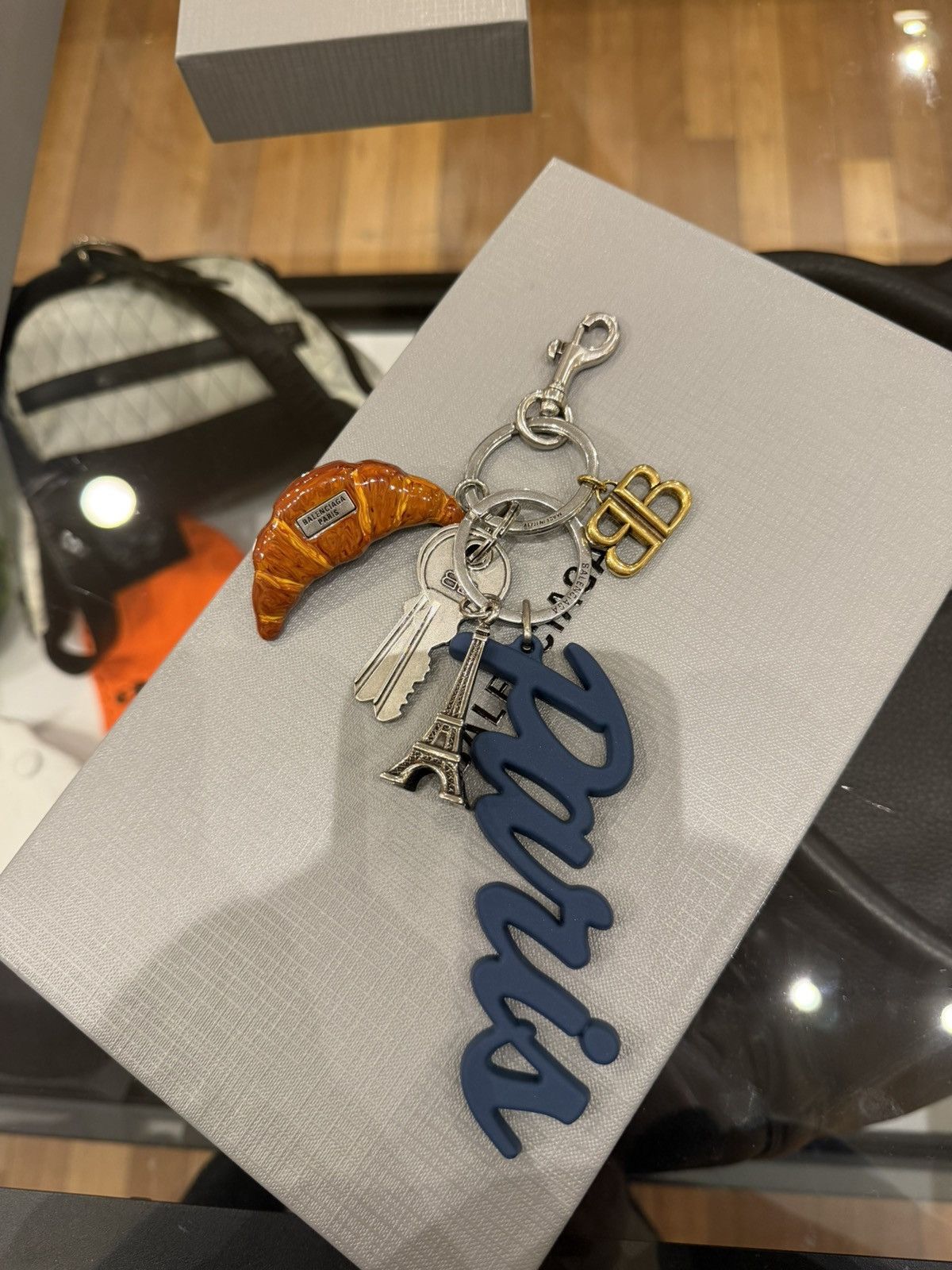 Balenciaga Balenciaga Croissant Key Chain Charms Size ONE SIZE - 4 Thumbnail
