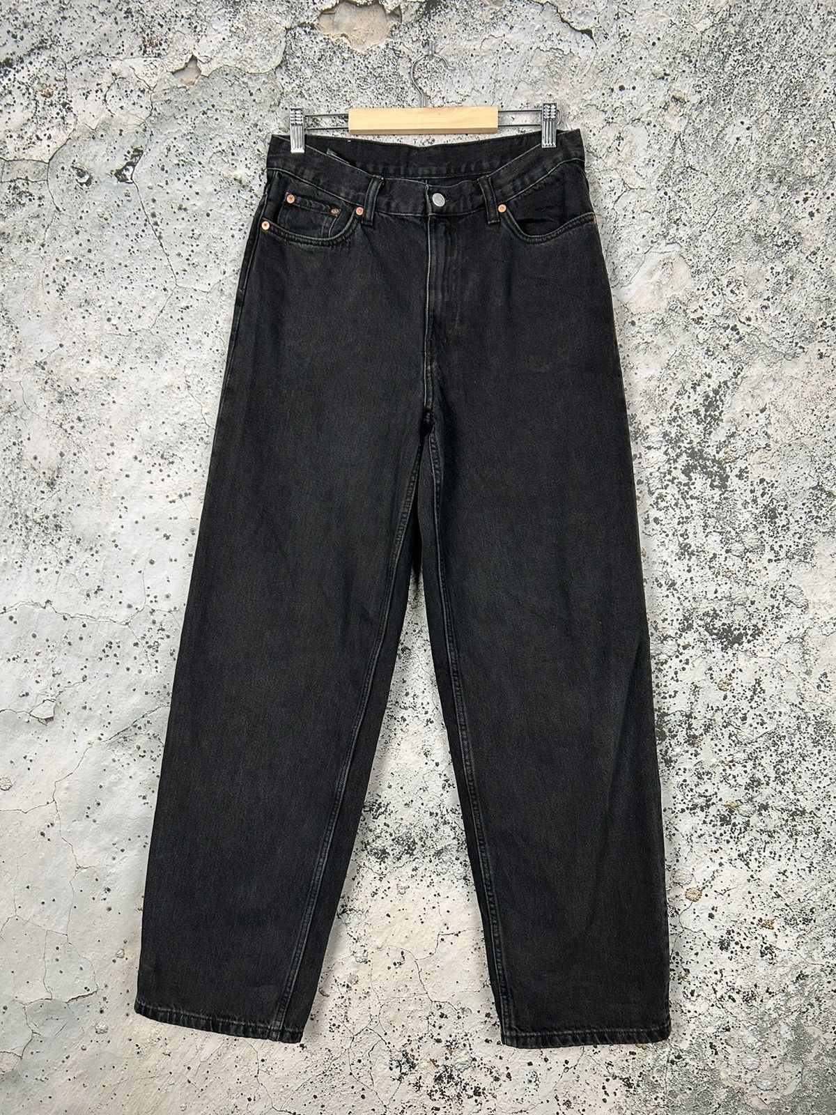 Weekday Weekday Rail Mid Loose Jeans Denim Streetwear Hype Size US 27 - 1 Thumbnail