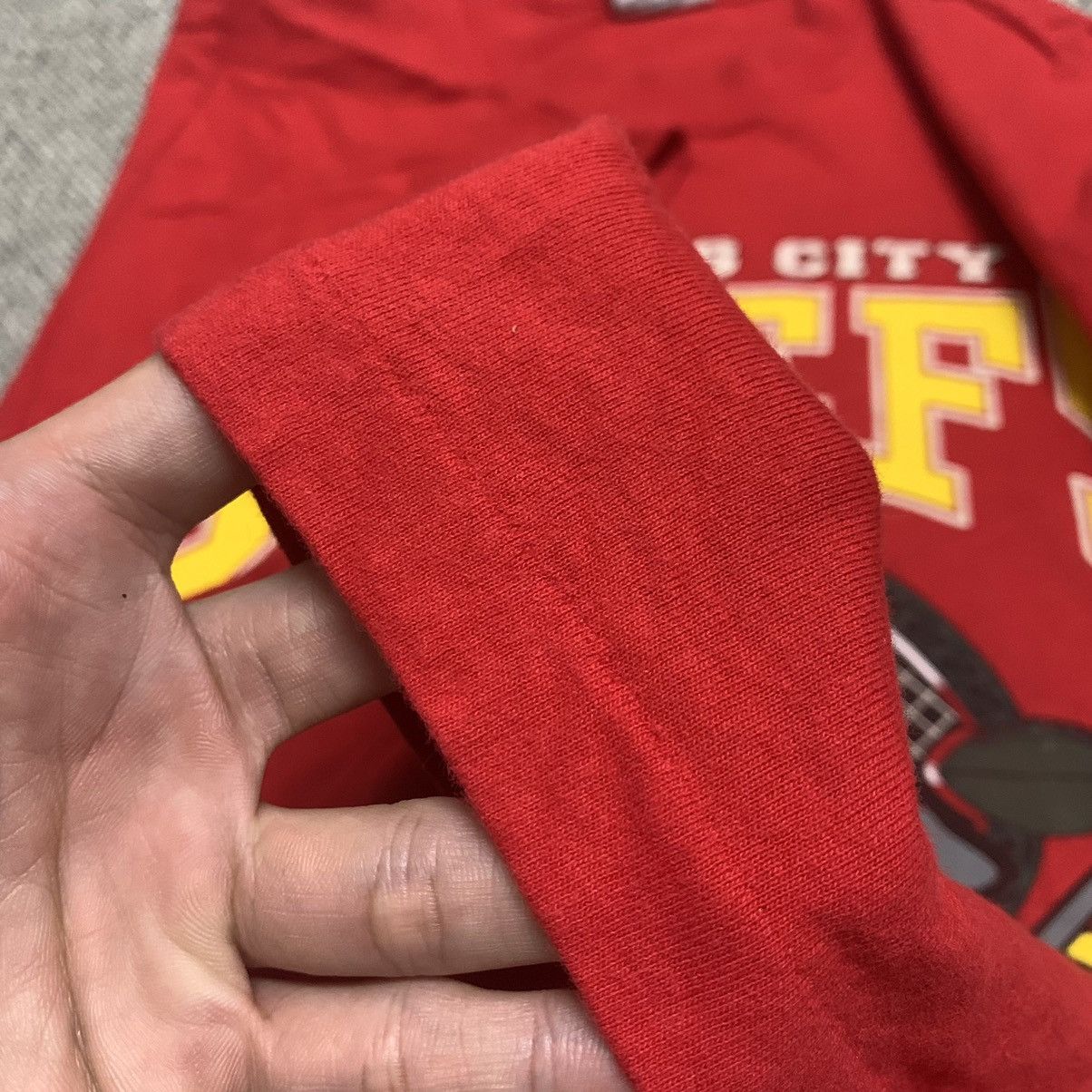 NFL × Vintage 90s Vintage Kansas City Chiefs NFL T-shirt Size US M / EU 48-50 / 2 - 13 Thumbnail