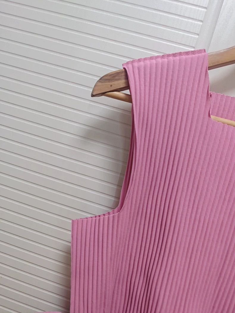 Issey Miyake issey miyake size:one size Pink vest Size XXS / US 00 / IT 34 - 4 Thumbnail