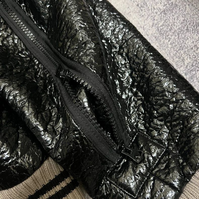 Dries Van Noten Dries Van Noten Black oil waxed pleated shiny jacket Size US XL / EU 56 / 4 - 7 Thumbnail