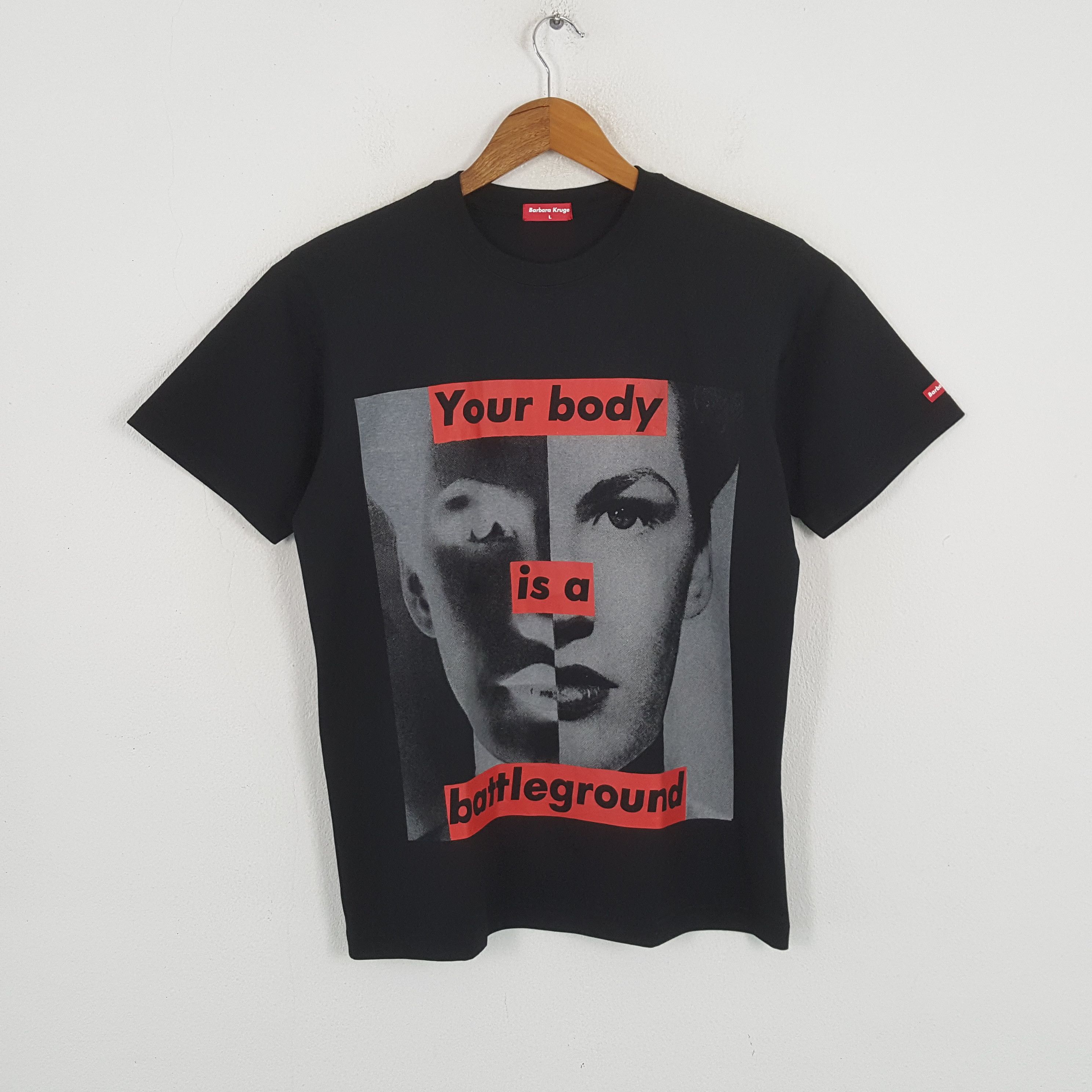 Barbara Kruger × Vintage Vintage BARBARA KRUGER American Art Artist T-Shirt Size US L / EU 52-54 / 3 - 1 Thumbnail
