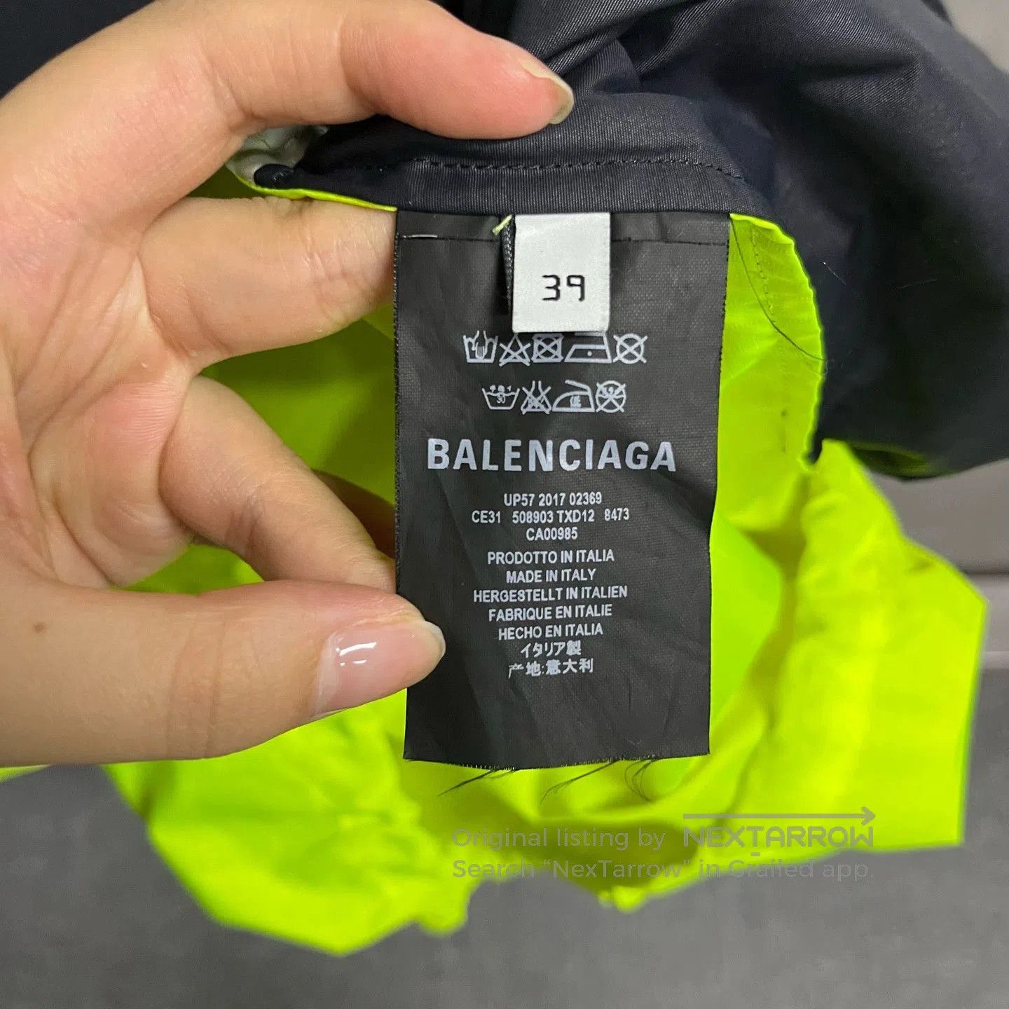 Balenciaga Balenciaga Yellow Logo Print Long Sleeve Jacket. Size US S / EU 44-46 / 1 - 4 Thumbnail
