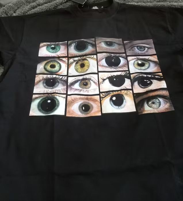 Japanese Brand Eye world Tshirt Size US L / EU 52-54 / 3 - 4 Thumbnail