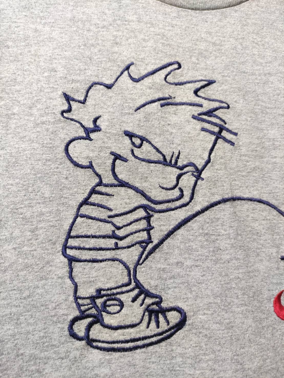 Nike Vtg 90's Nike Calvin Peeing Logo T-Shirt Size US L / EU 52-54 / 3 - 3 Thumbnail