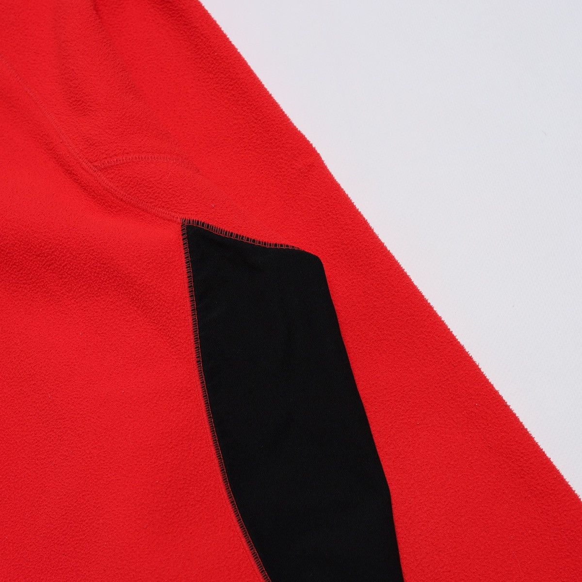 Nike Nike Vintage Red Fleece Zip Size US XL / EU 56 / 4 - 14 Thumbnail