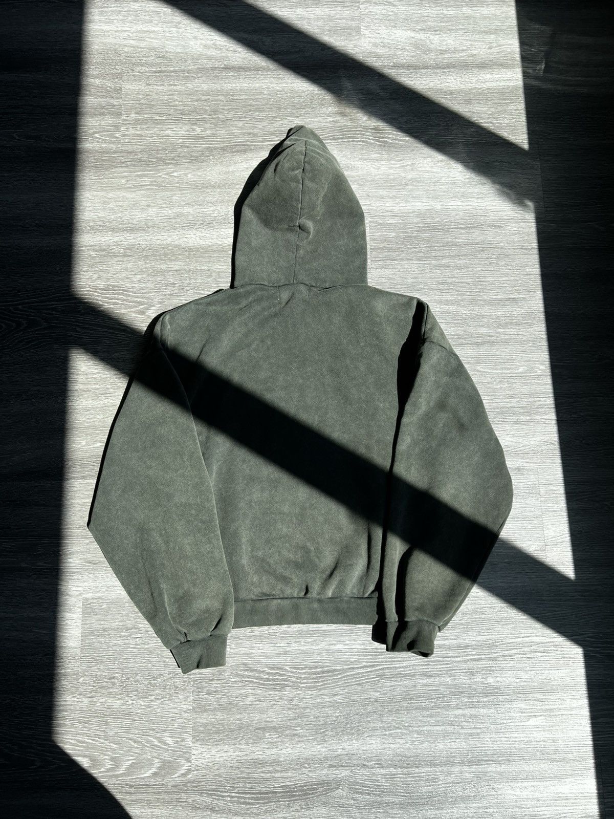トップス Vujade UNEVEN DYE SNAP HOODIE Vuja De Vuja De Uneven Dye Snap Hoodie | Grailed