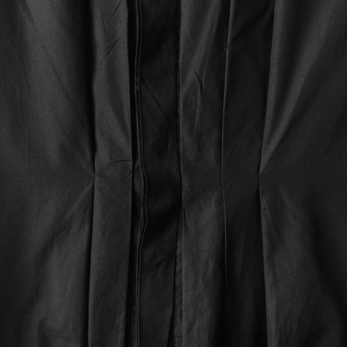 Yohji Yamamoto Yohji Yamamoto Black Cotton Pleated Front Button-Up Shirt Size US M / EU 48-50 / 2 - 4 Thumbnail