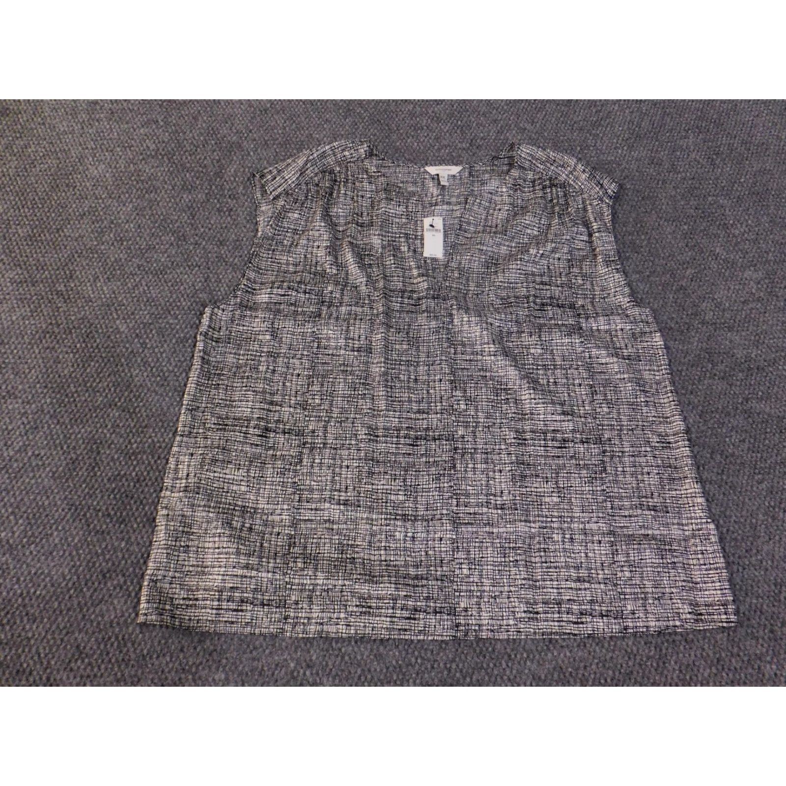 Banana Republic Banana Republic Shirt Womens 2XL Sleeveless Blouse Abstract Print Poly Top Size XXL / US 16-18 / IT 52-54 - 2 Thumbnail