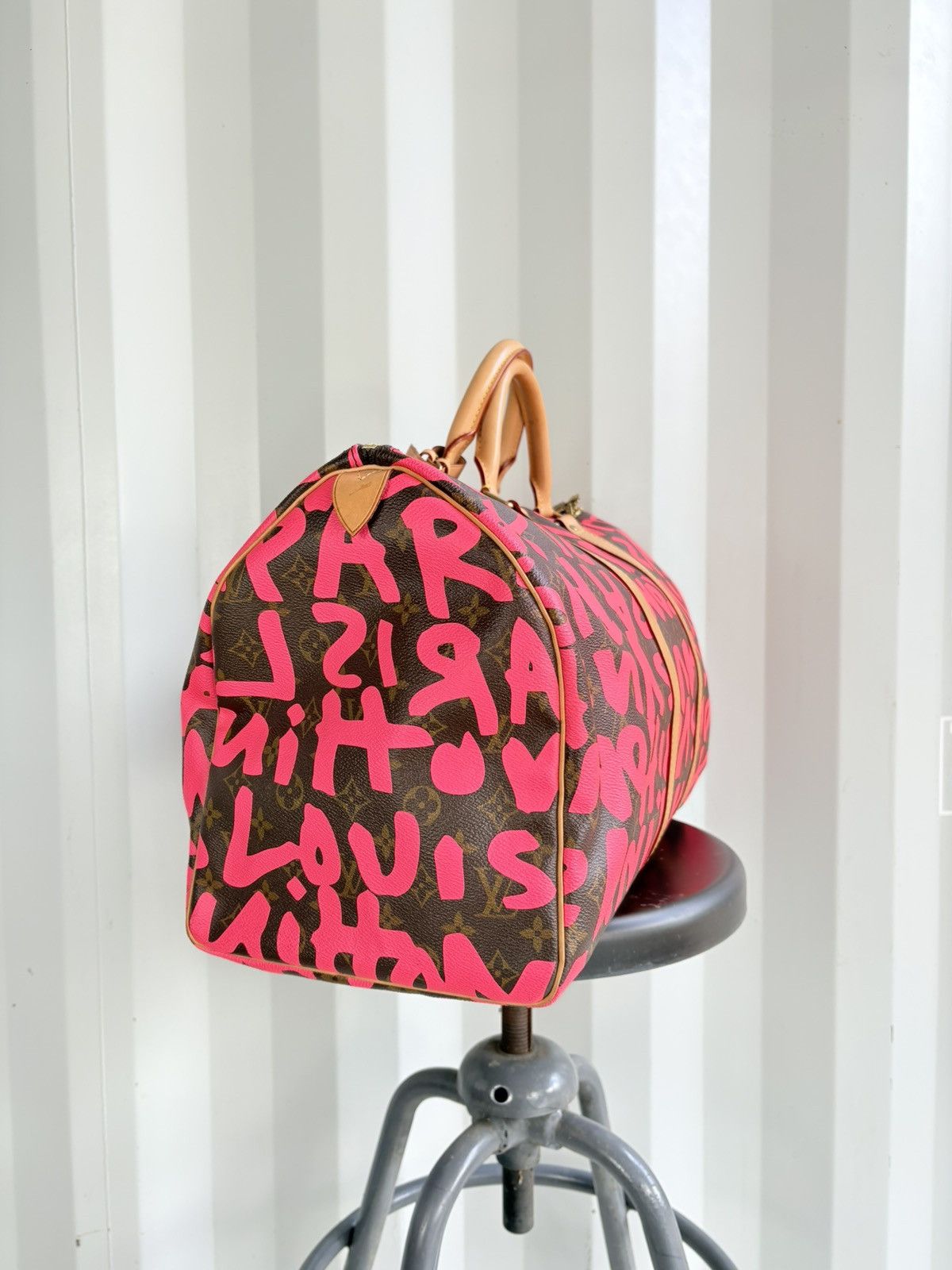 Louis Vuitton Keepall 50 Monogram Graffiti Bag Fuschia Size ONE SIZE - 8 Thumbnail