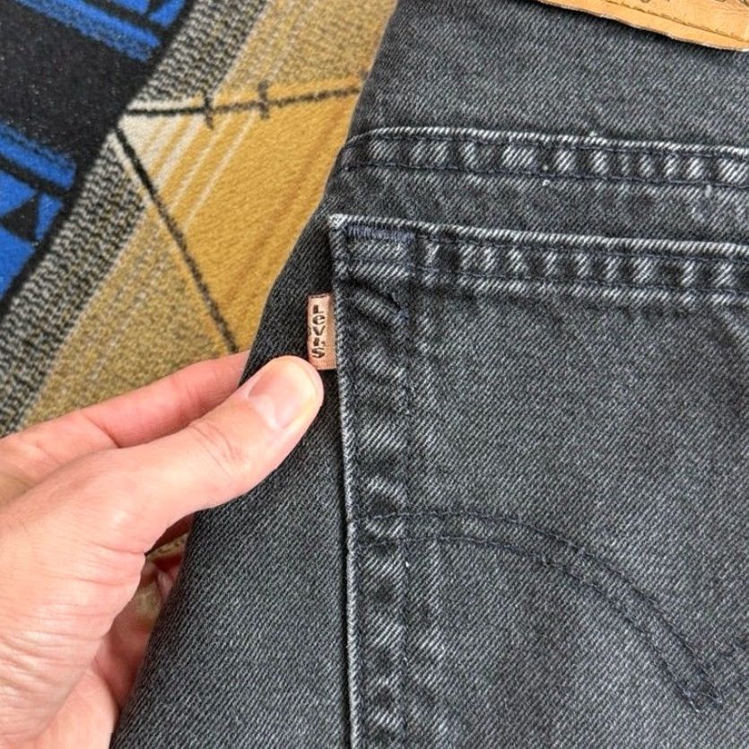 Levi's VINTAGE Levi's 545 Jeans Mens 42x30 Black Loose Fit Baggy Bronze Tab Skate Grunge 90s Mens Size US 42 / EU 58 - 3 Thumbnail