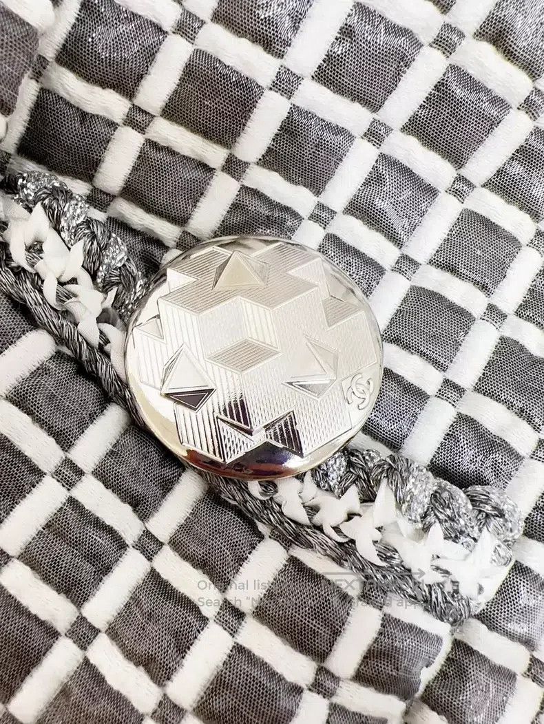 Chanel Chanel 16S Airport Series Gray and White Plied Large Silve Size XS / US 0-2 / IT 36-38 - 4 Thumbnail