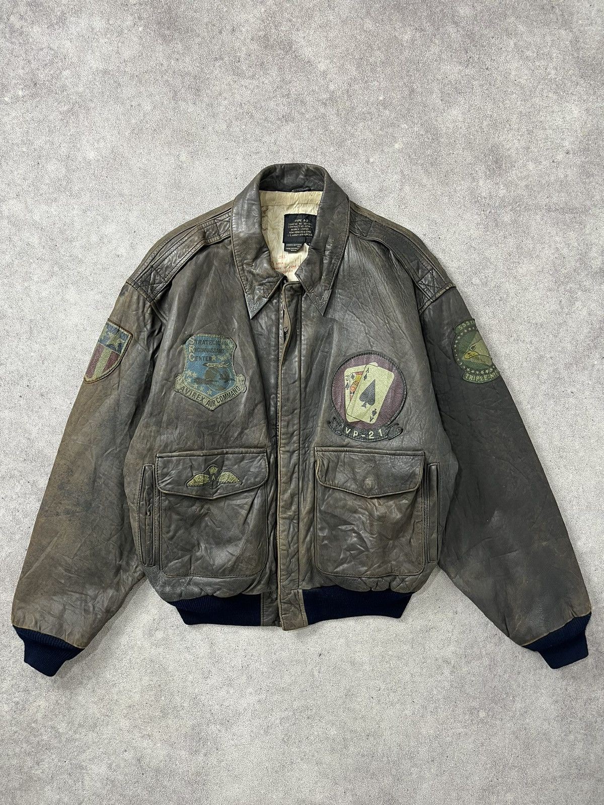 Avirex AVIREX type A-2 topgun 80’s distressed leather flight jacket Size US L / EU 52-54 / 3 - 2 Thumbnail