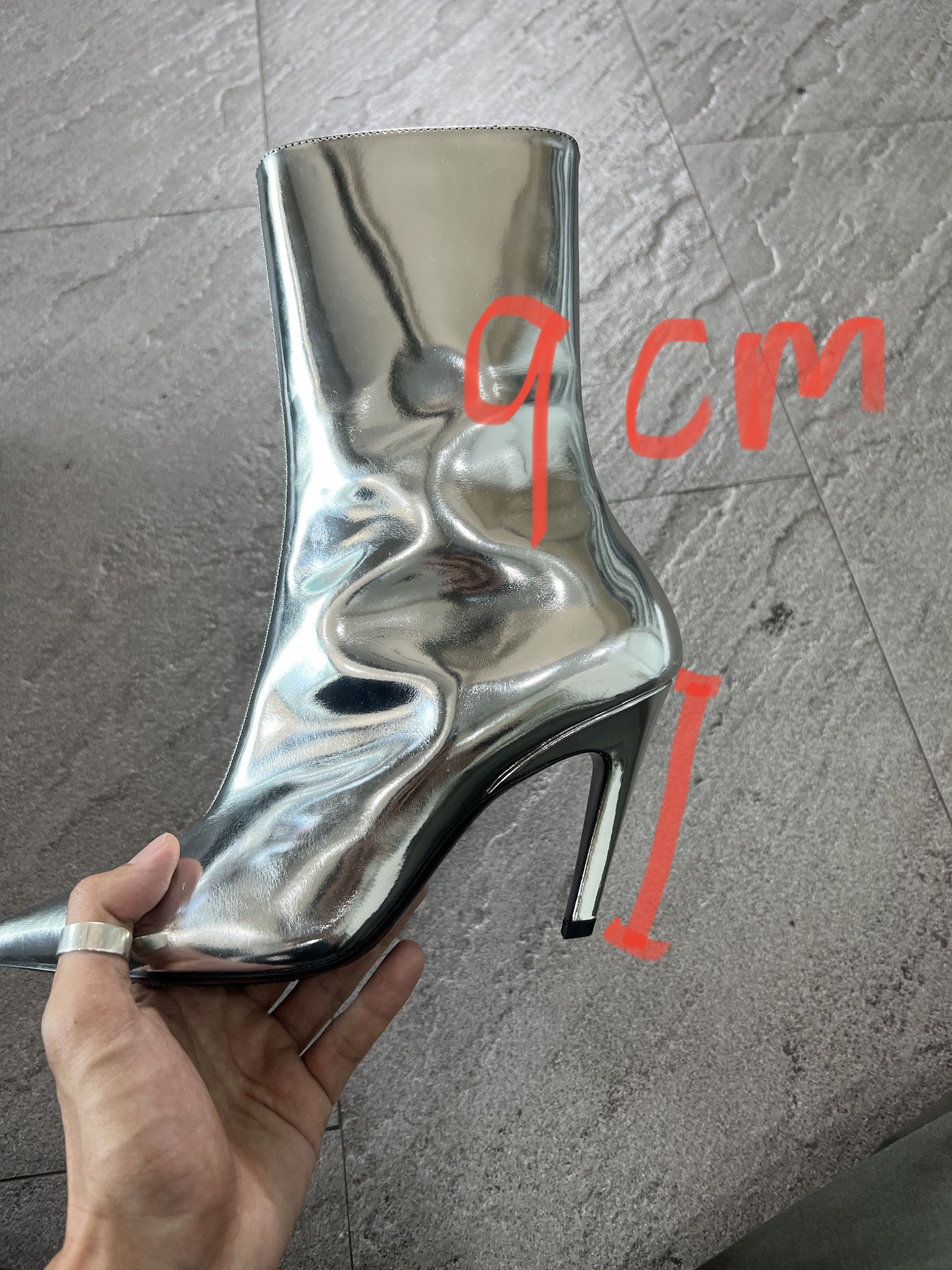 Balenciaga Balenciaga Knife boots in metallic silver EU38 Rare Find Size US 8 / IT 38 - 13 Thumbnail