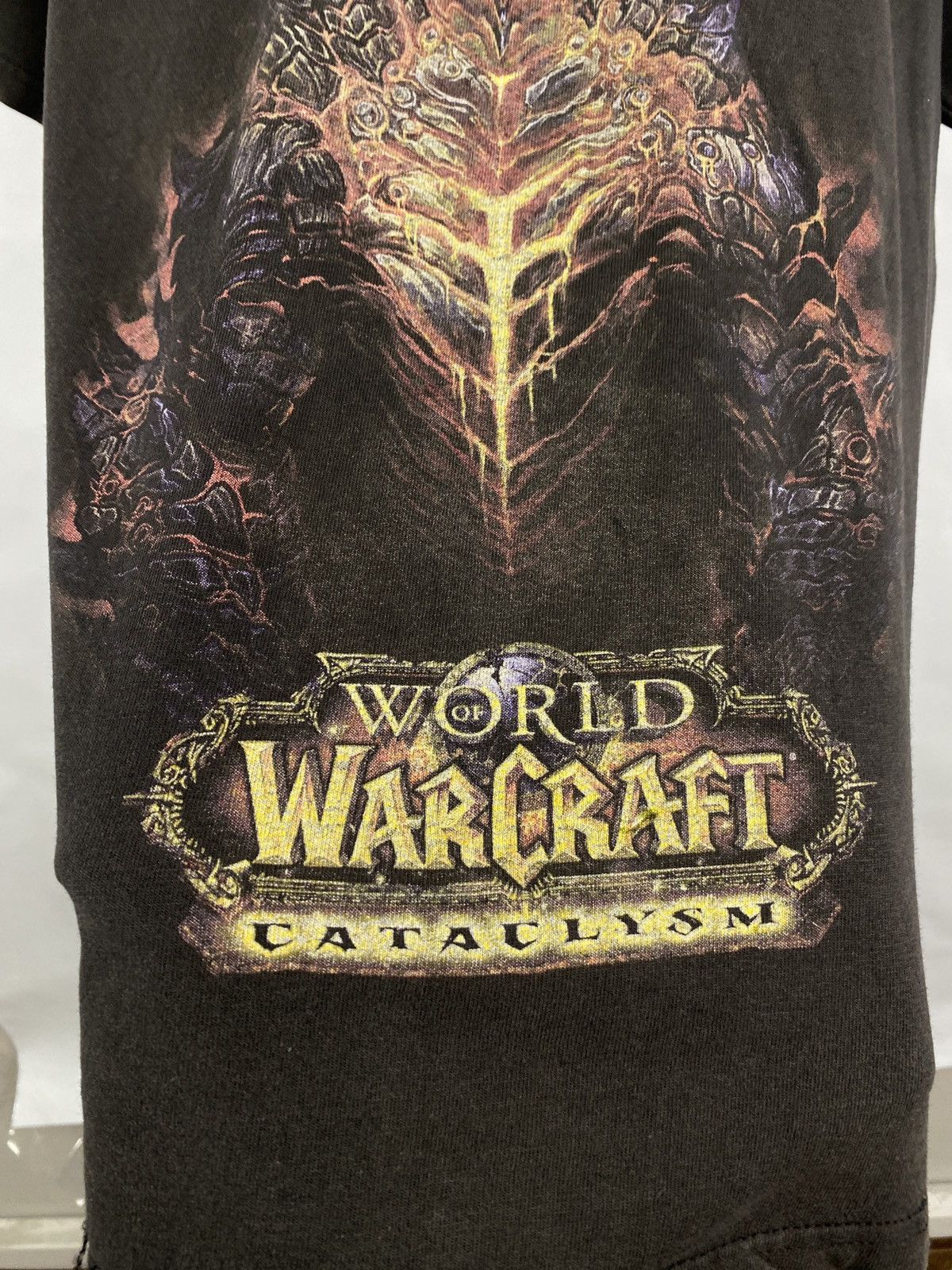 The Game Vintage World Of Warcraft Cataclysm T-Shirt Rare Retro Hype Size US M / EU 48-50 / 2 - 5 Thumbnail