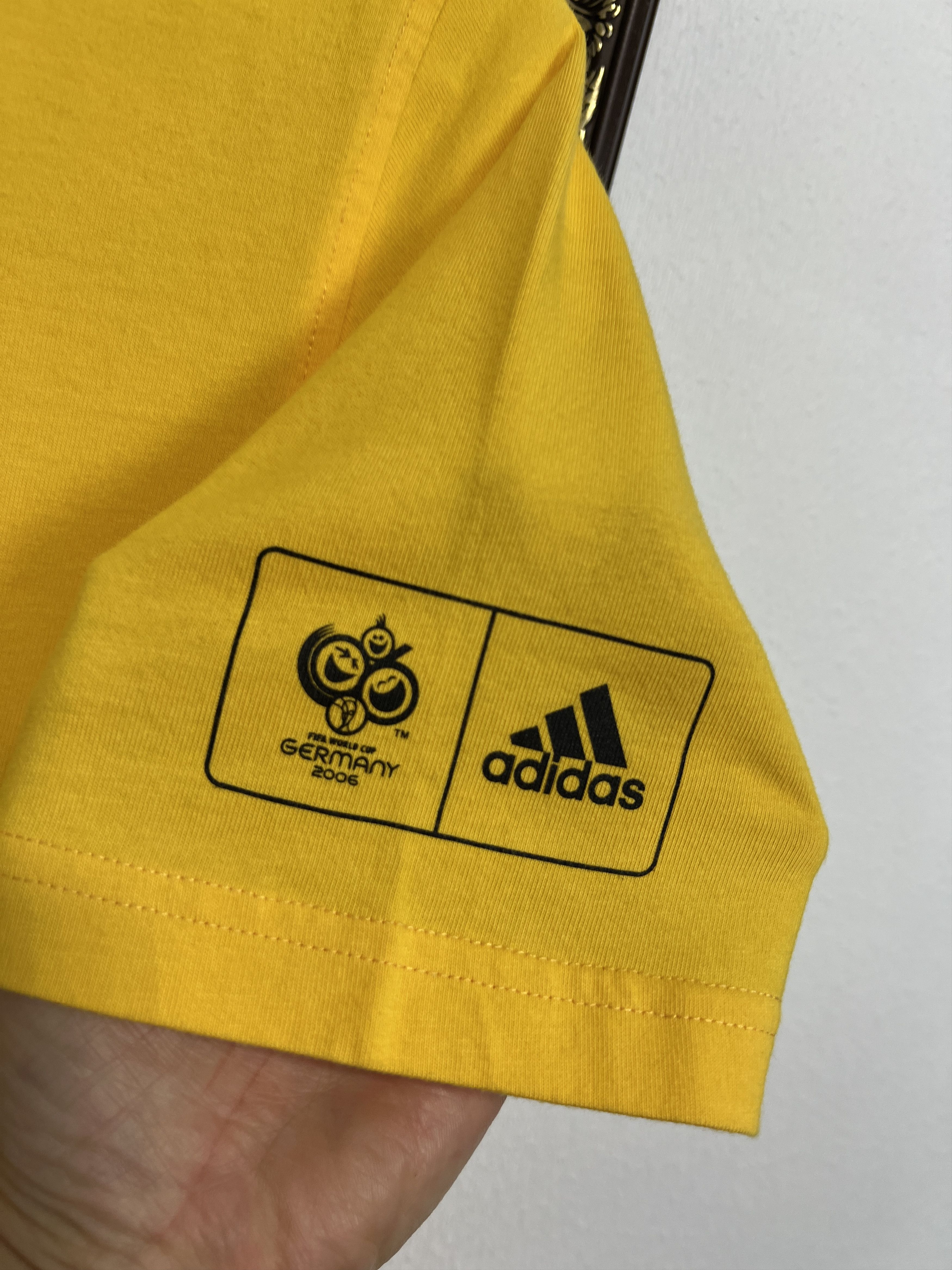 Adidas Vintage Brazil Football World Cup Shirt Soccer Jersey Trikot Size US S / EU 44-46 / 1 - 4 Thumbnail