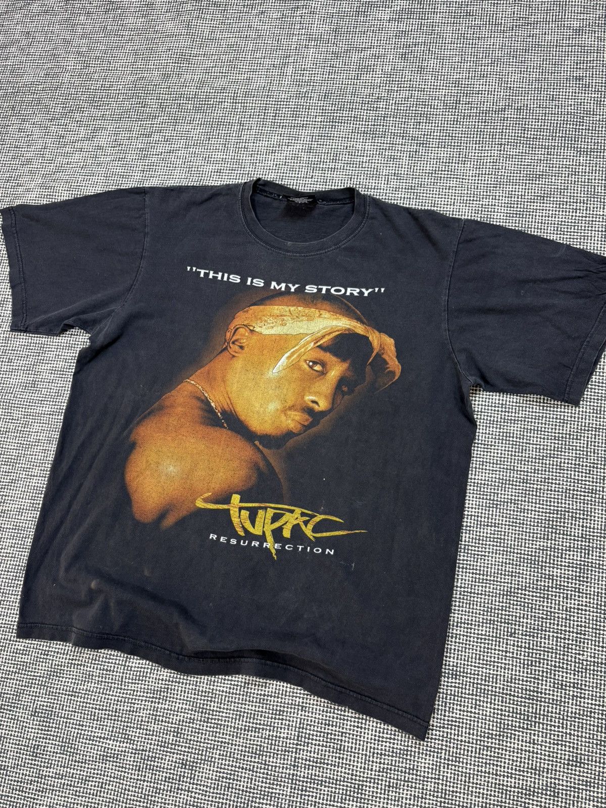 Rap Tees Vintage y2k 2pac tupac shakur rap tee boxy baggy swag Size US XL / EU 56 / 4 - 3 Thumbnail