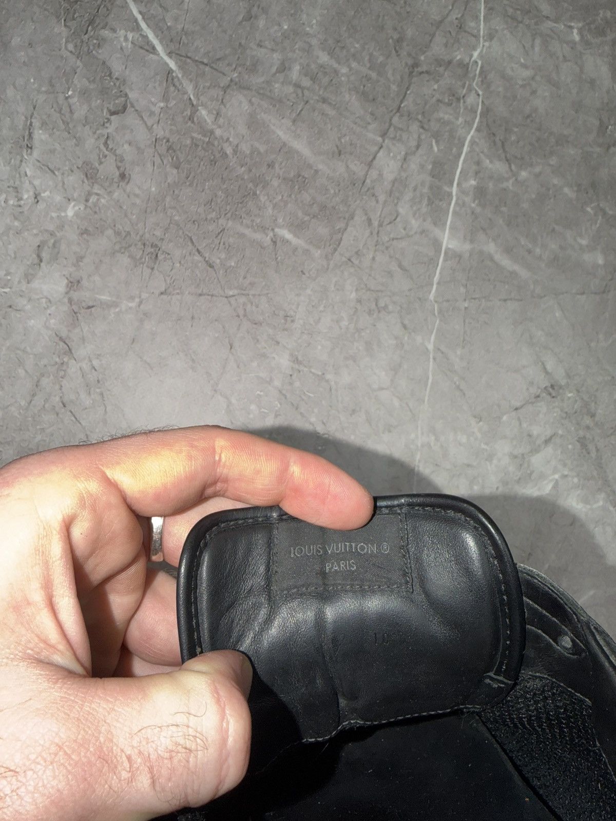 Louis Vuitton Louis Vuitton Run Away Sneaker Black Monogram Leather LV 10 Size US 11 / EU 44 - 17 Thumbnail