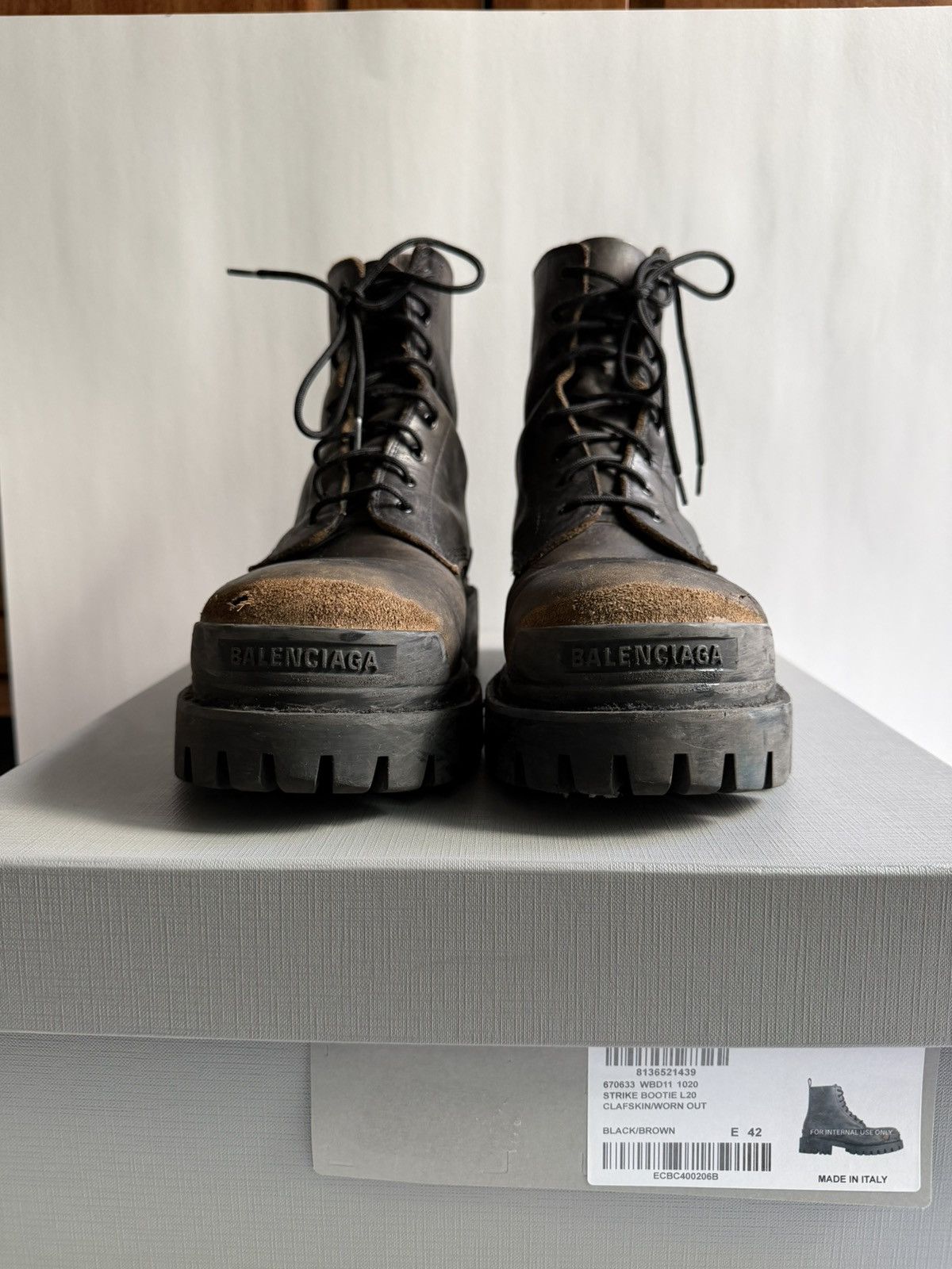 Balenciaga Balenciaga Strike Boot Size US 9 / EU 42 - 1 Thumbnail