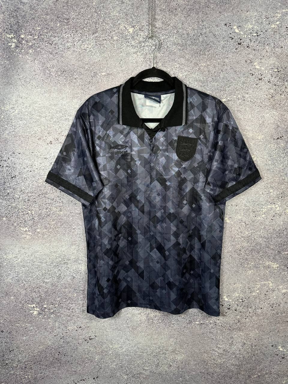 Other 90's Vintage England National Team Blackout Soccer Jersey Size US M / EU 48-50 / 2 - 1 Thumbnail