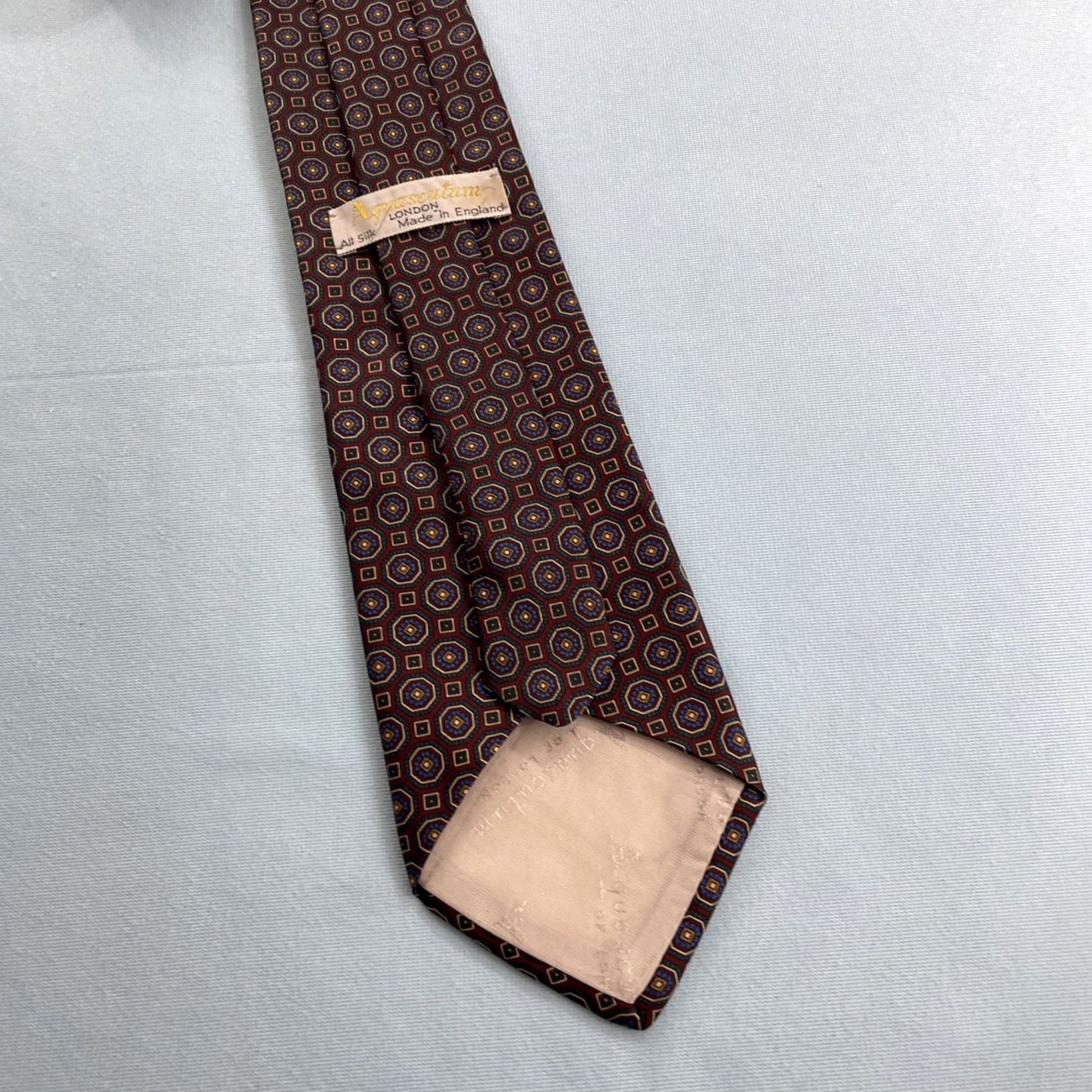 Aquascutum VINTAGE Aquascutum London England Tie vtg Necktie Macclesfield Neat Red Blue Dot 3.8x56 Capuscle Neck Tie Size ONE SIZE - 5 Thumbnail