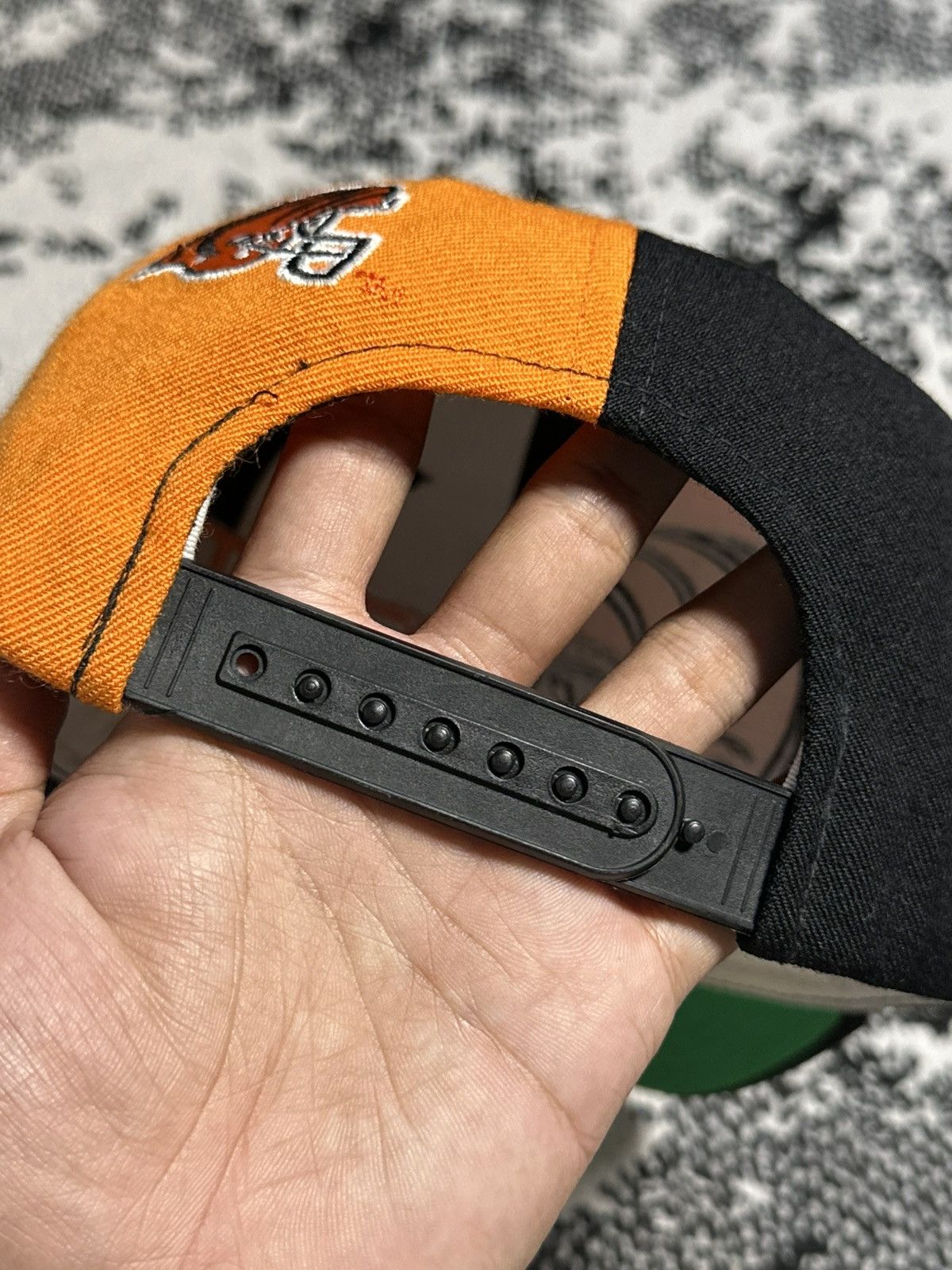American Needle Vintage NFL Cincinnati Bengals Embroidered 90s Hat Size ONE SIZE - 6 Thumbnail