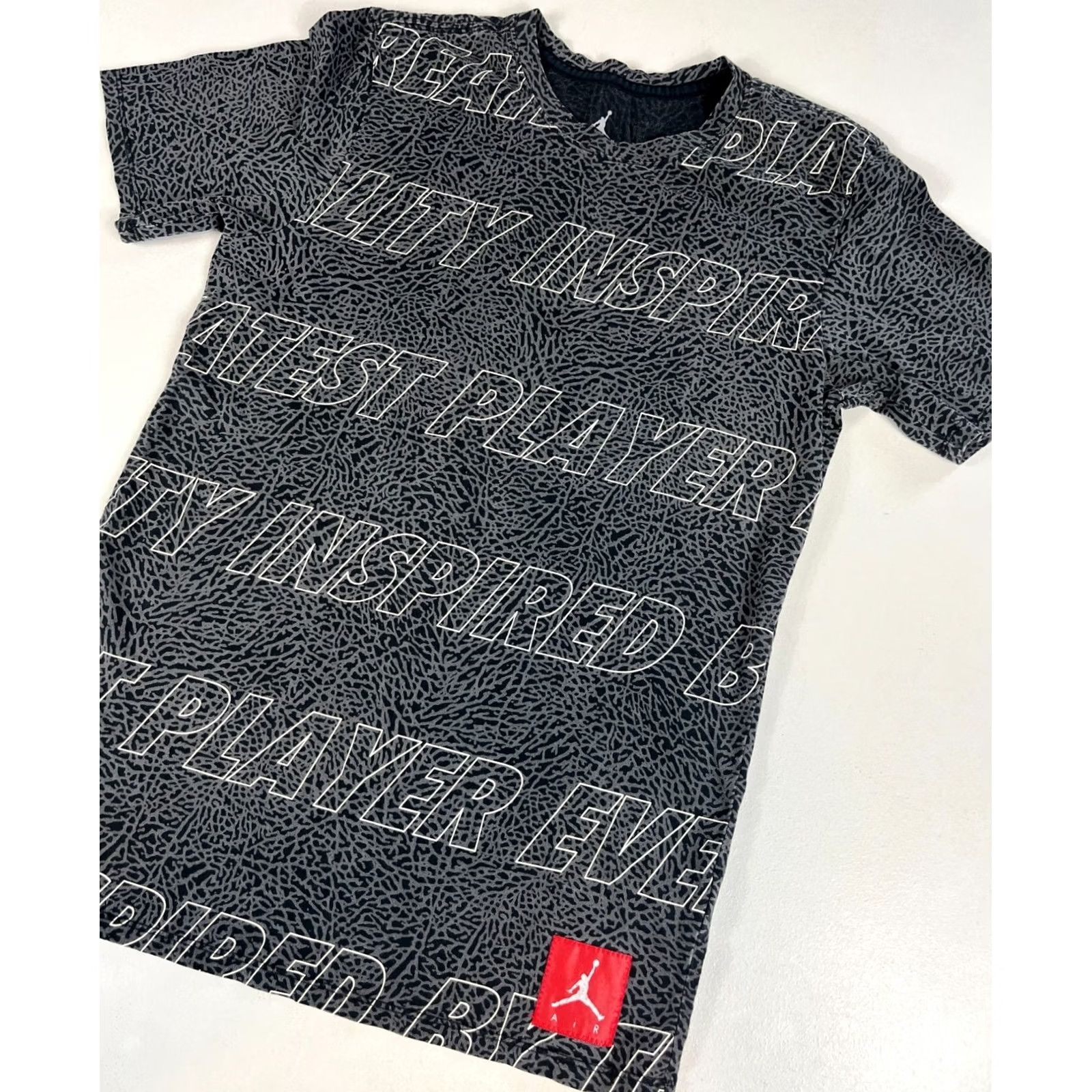 Jordan Brand Air Jordan Men's T-Shirt Sleeve Short Elephant Print Crew Neck Sz S Gray Cotton T-Shirt Mens Simple Tee Size US S / EU 44-46 / 1 - 3 Thumbnail