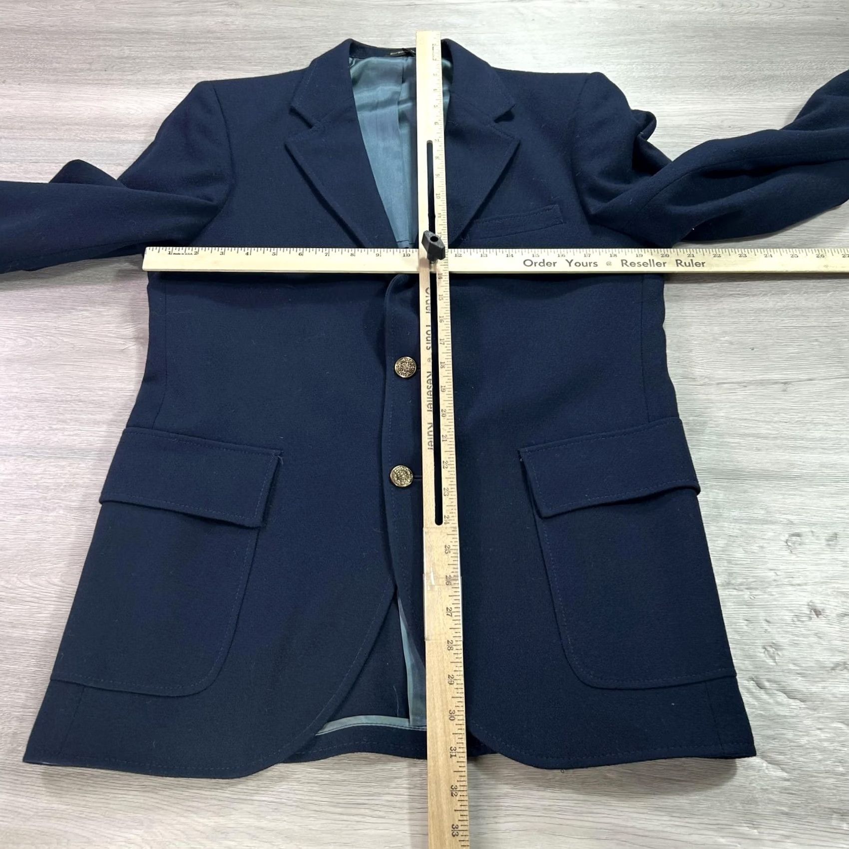 Vintage VTG Derby of San Francisco Blazer Mens 40 Wool Gold Button Sport Coat Classic Navy Blue 2 Piece Notch Lapel Two-Button Cuff Three-Button Vintage Size 40R - 6 Thumbnail