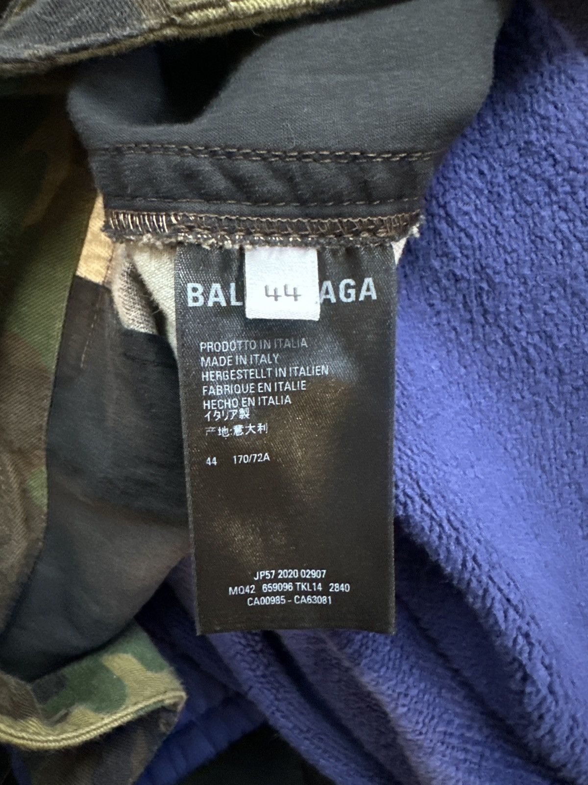 Balenciaga Balenciaga 50/50 Shorts Size US 32 / EU 48 - 6 Thumbnail