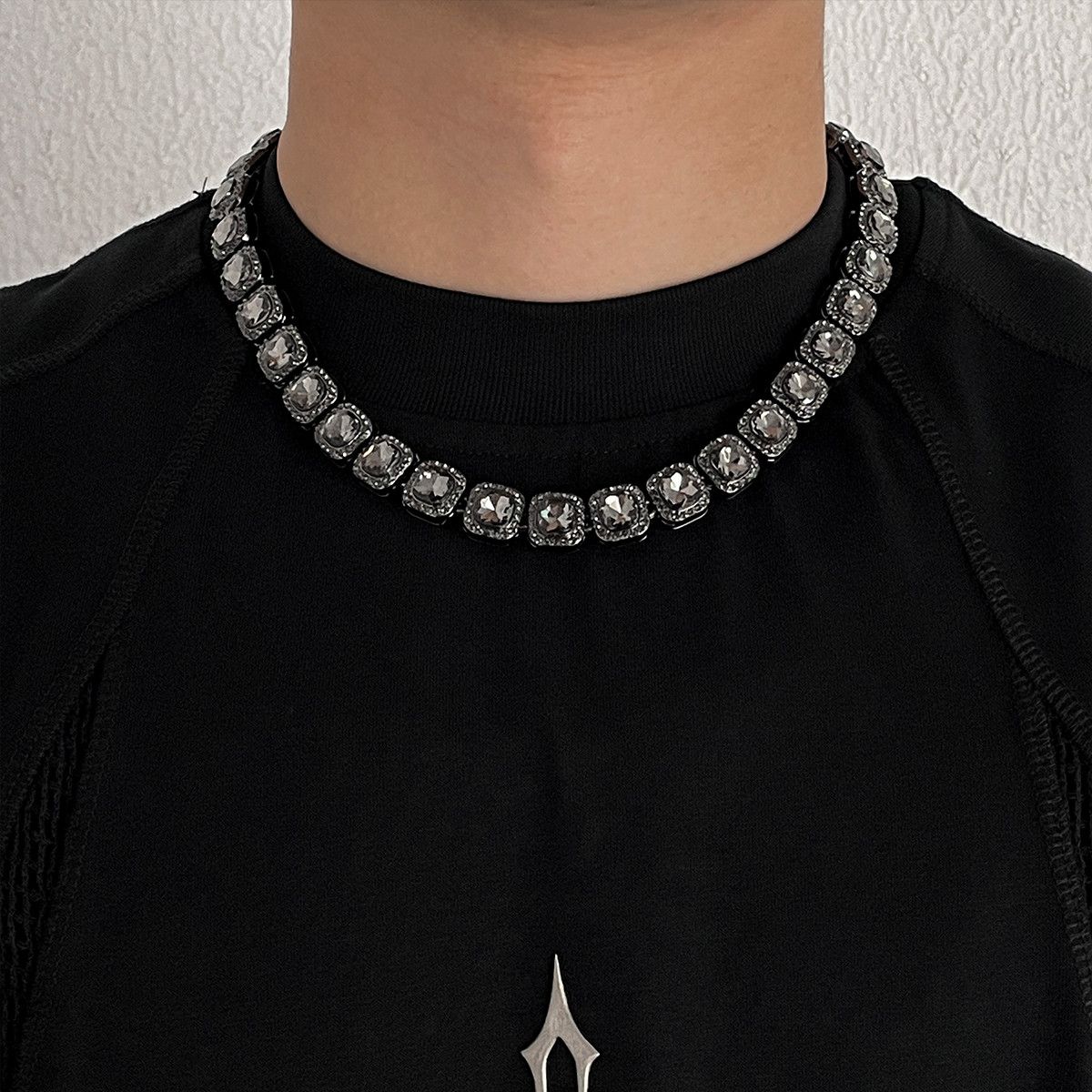Other Dark STEAL! Y2K Chains Necklace Chain Size ONE SIZE - 1 Thumbnail