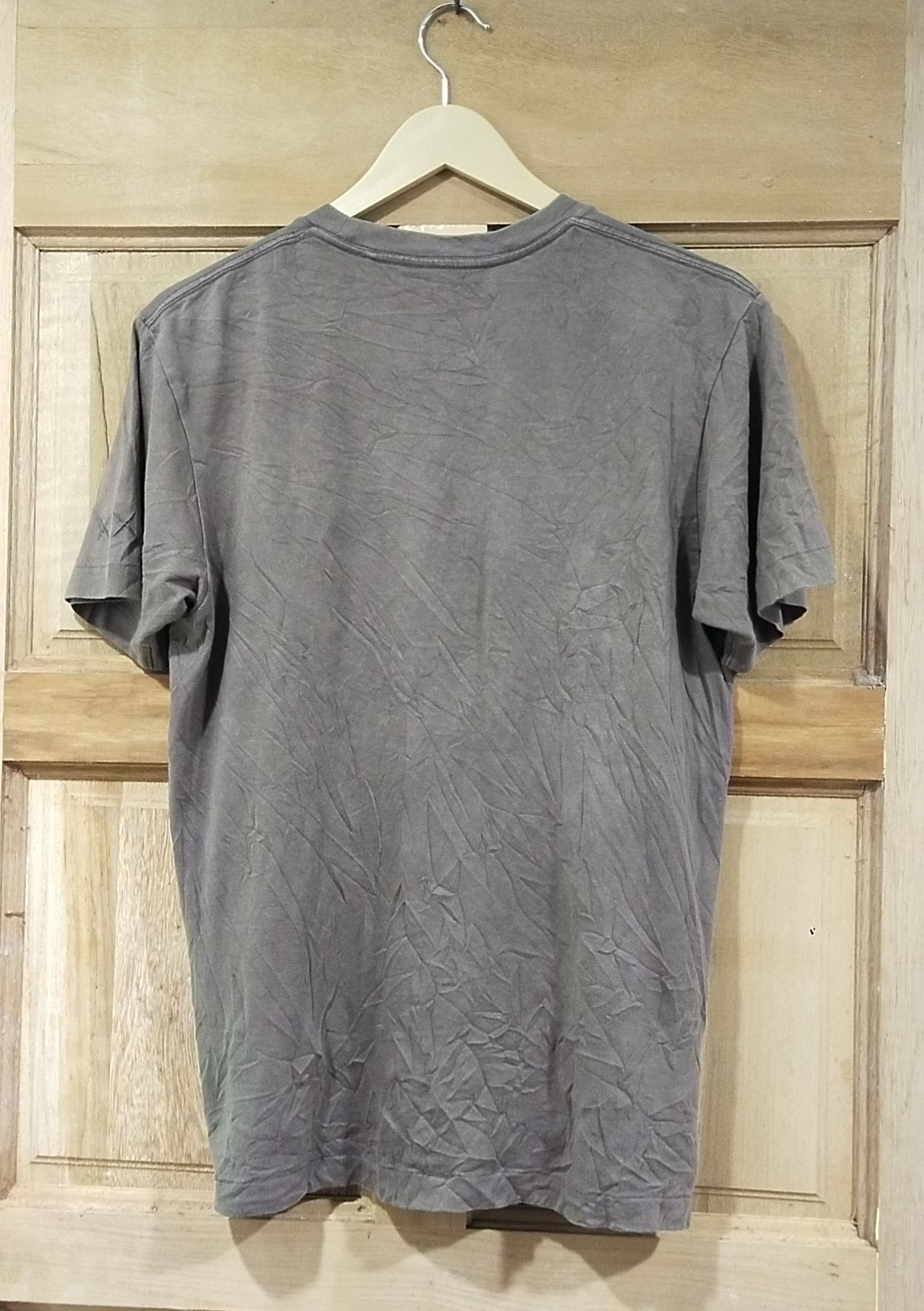 Kaws × Uniqlo Final Drop Uniqlo x Kaws Tshirt Size US M / EU 48-50 / 2 - 4 Thumbnail